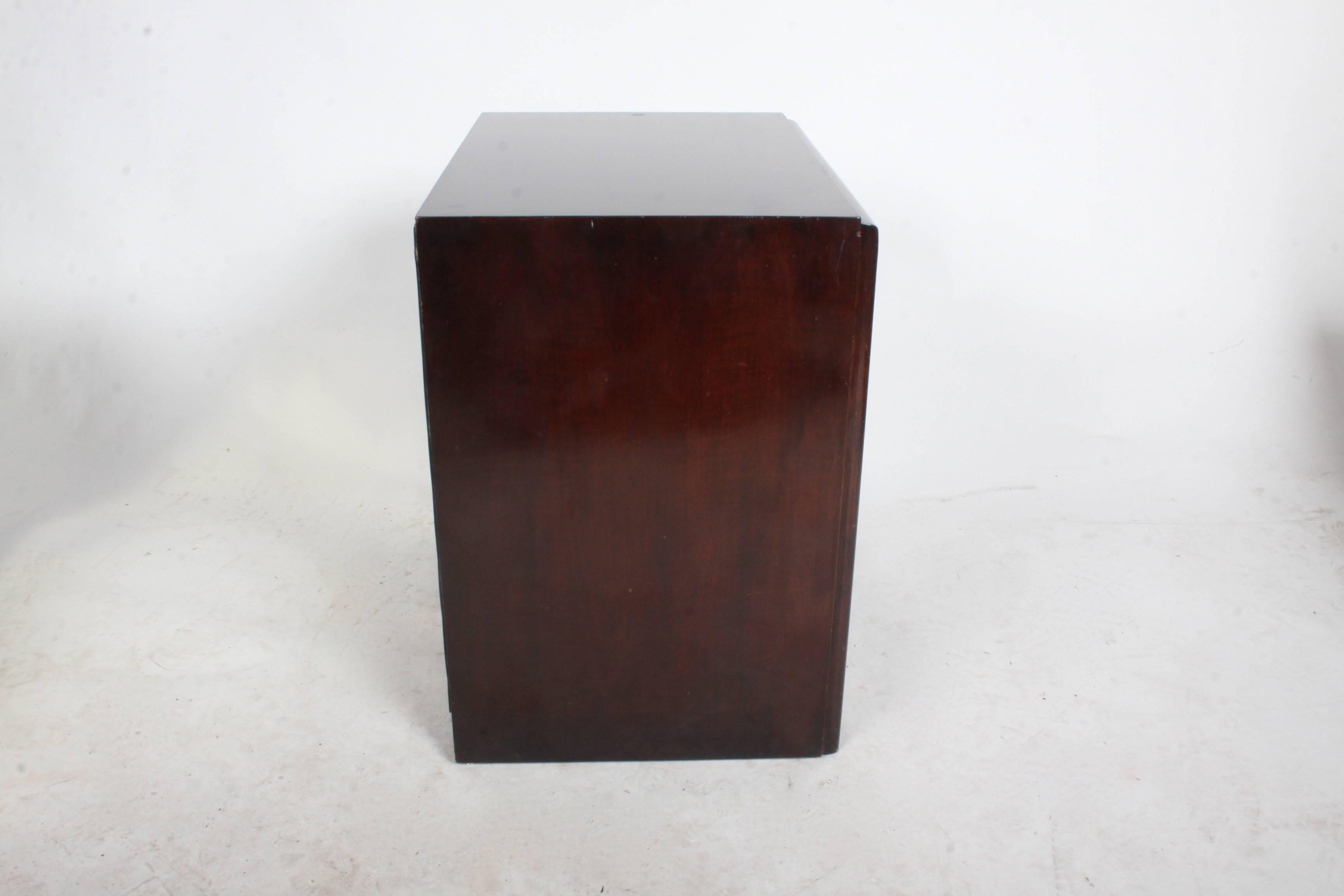 Mid-20th Century Paul Frankl for Johnson Furniture Co. Single Nightstand For Sale