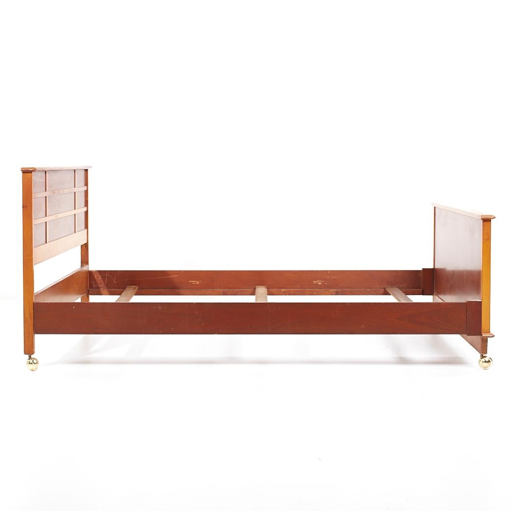 Paul Frankl for Johnson Furniture Company MCM Station Wagon Full Bed Frame In Good Condition For Sale In Countryside, IL
