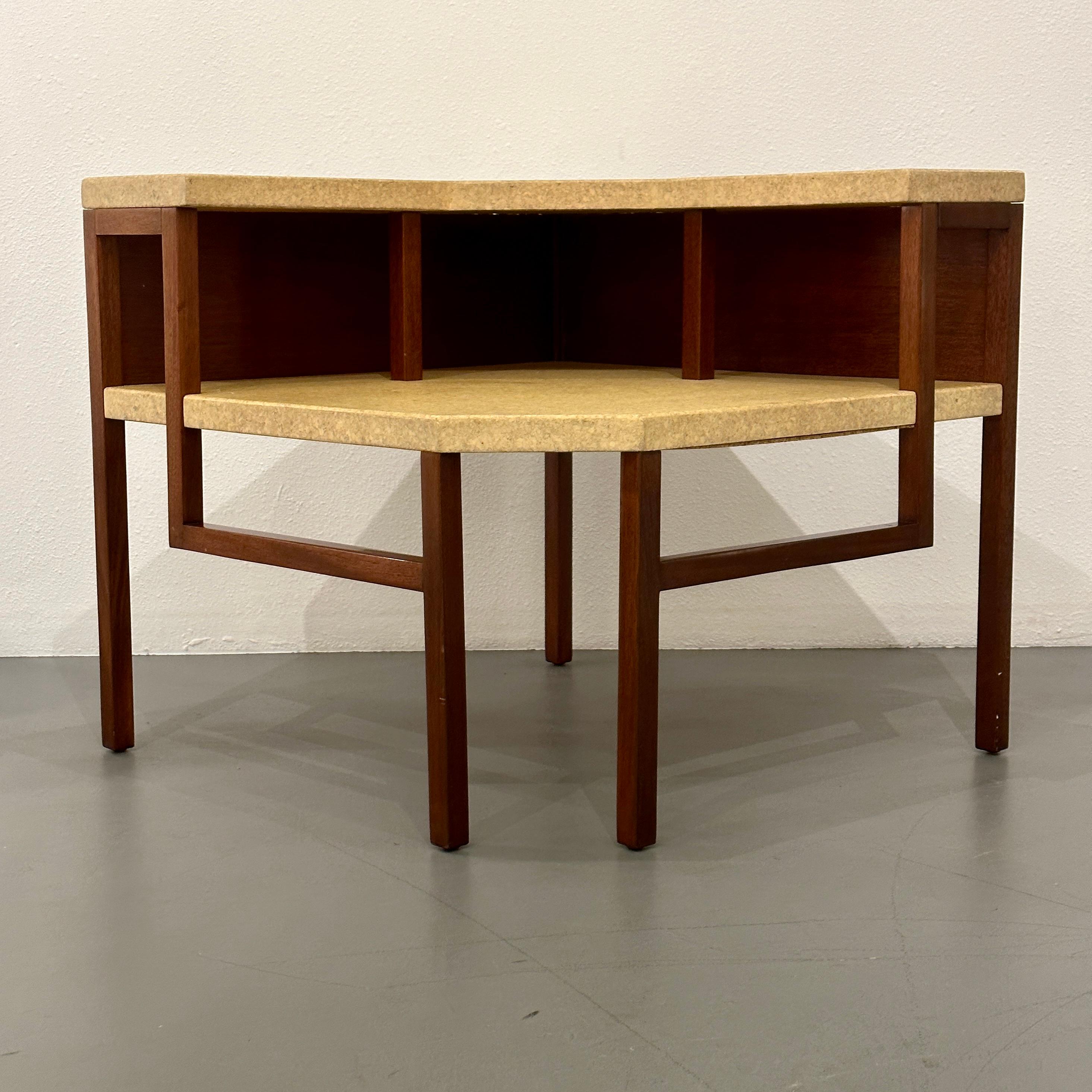 Mid-Century Modern Table d'angle en liège et acajou de Paul Frankl pour Johnson Furniture, vers 1951 en vente