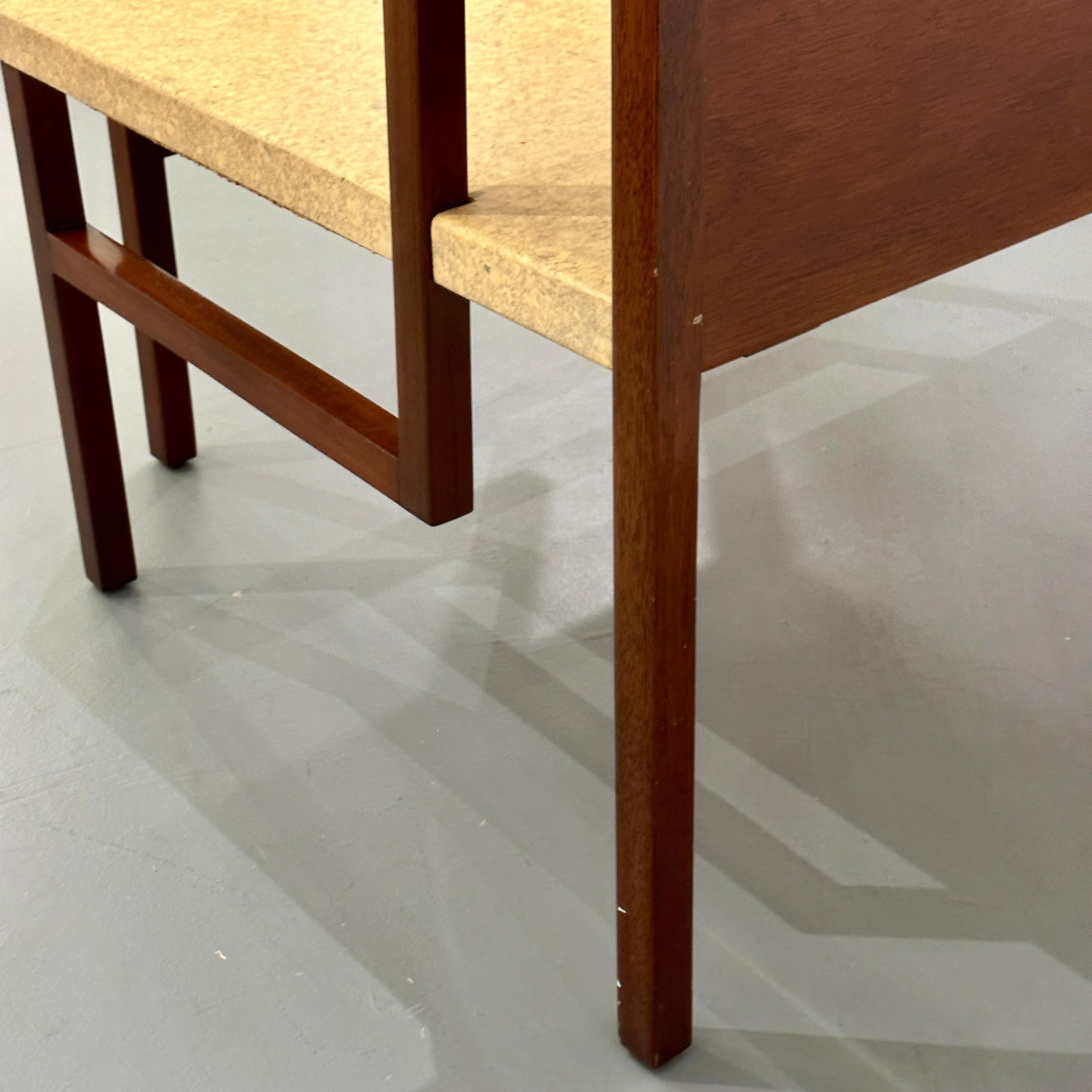 Table d'angle en liège et acajou de Paul Frankl pour Johnson Furniture, vers 1951 en vente 1