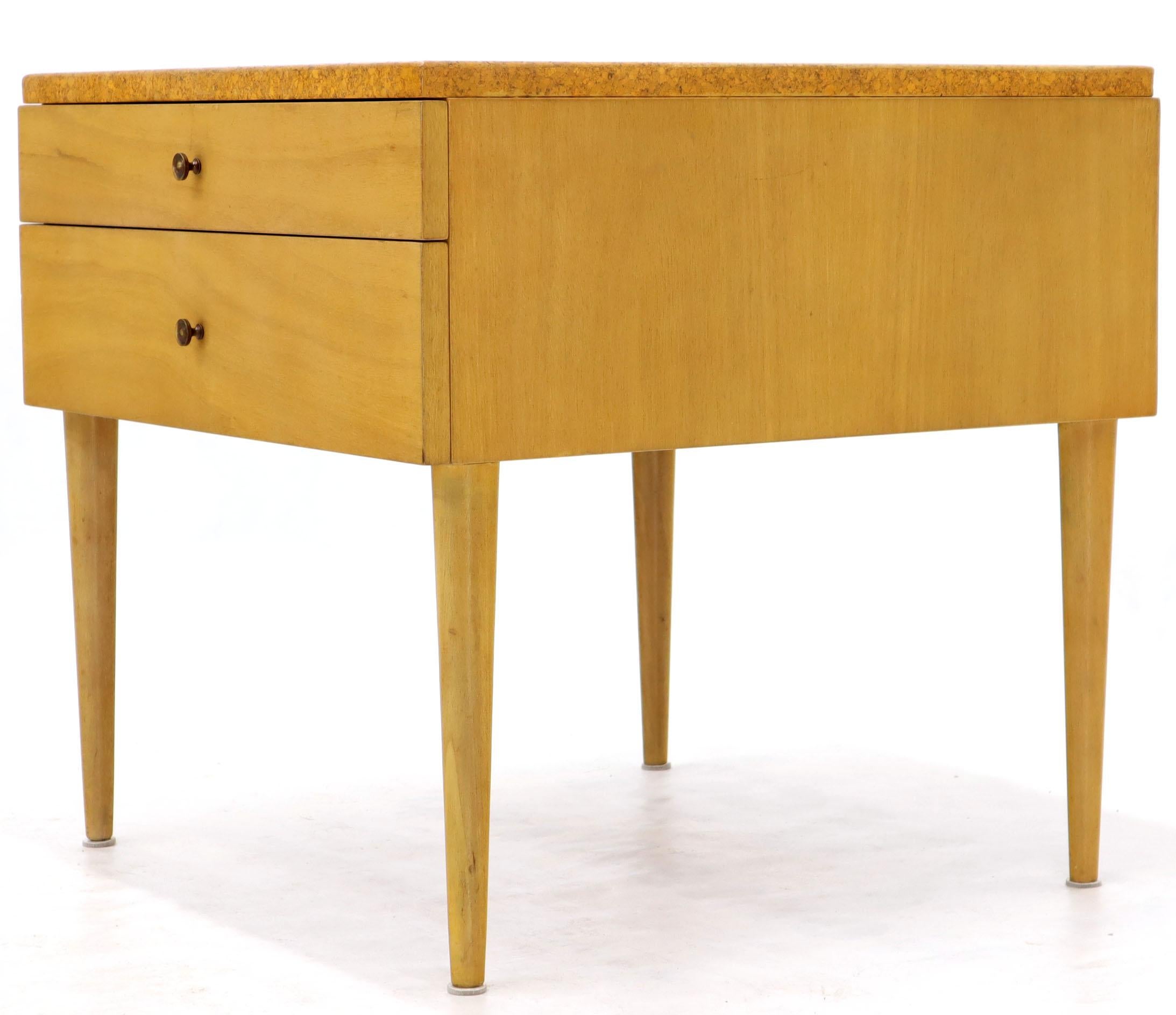 Paul Frankl for Johnson Furniture Table d'appoint à deux tiroirs en liège Sqaure Stand Excellent état - En vente à Rockaway, NJ