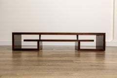 Paul Frankl per Johnson Furniture Tavolino da caffè in legno di rosa, anni '50 circa, timbrato