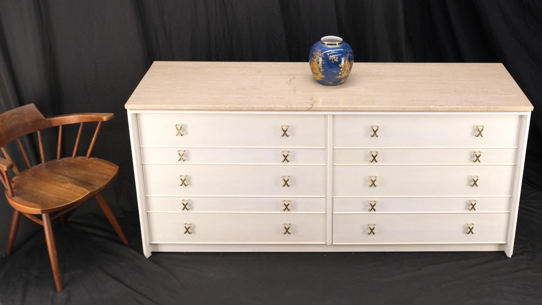 Paul Frankl pour Johnson White Wash Marble Top 10 Drawers Dresser Brass x Pulls en vente 1