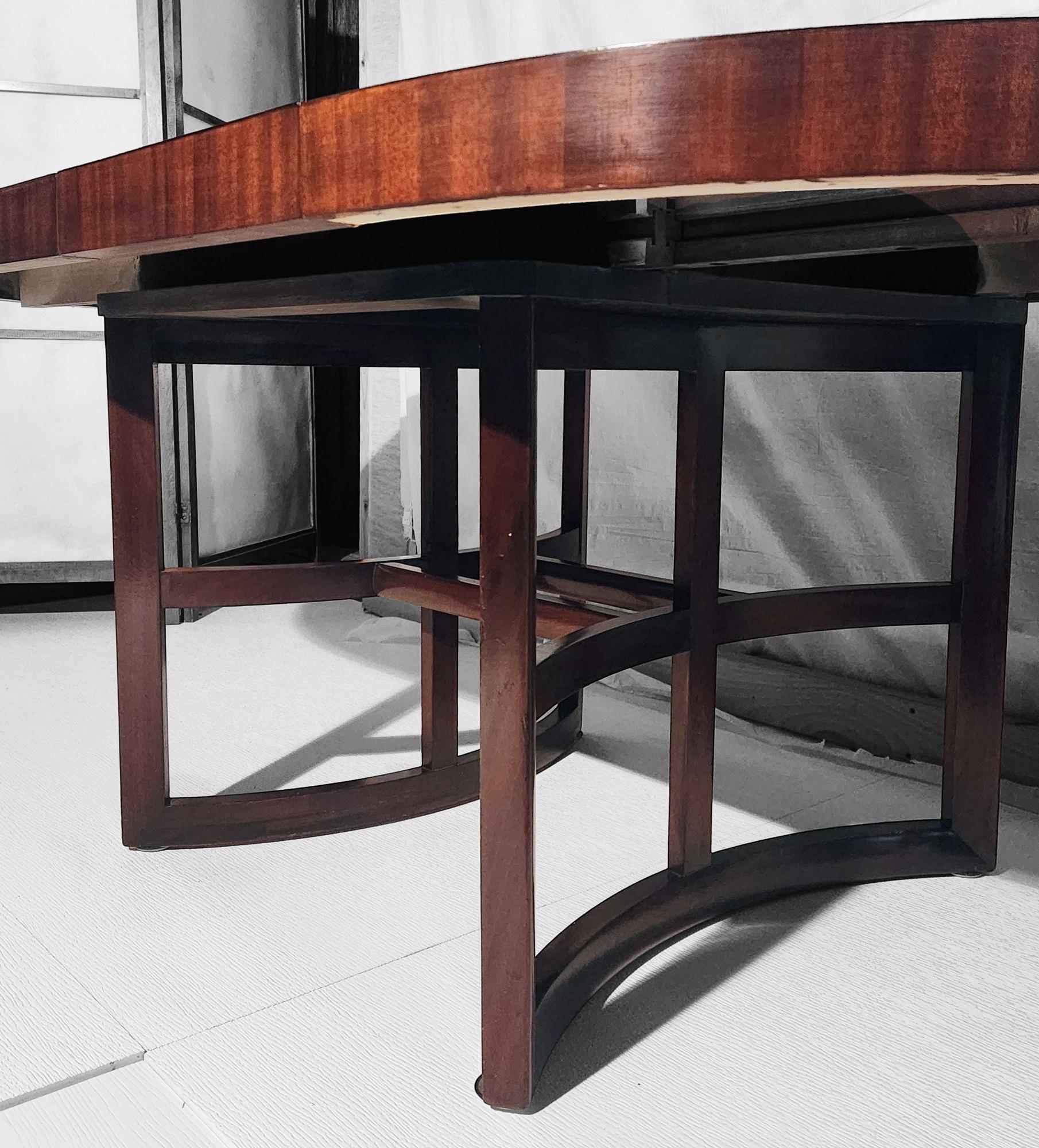 I Frankl John Stuart Table à manger extensible en noyer Johnson Furniture 1950s en vente 6