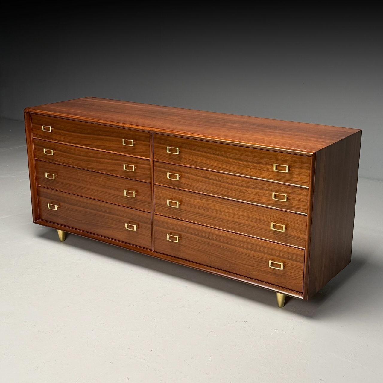 Paul Frankl, John Stuart, Mid-Century Modern, Dresser, Walnut, Brass, USA, 1950s In Good Condition For Sale In Manhasset, NY