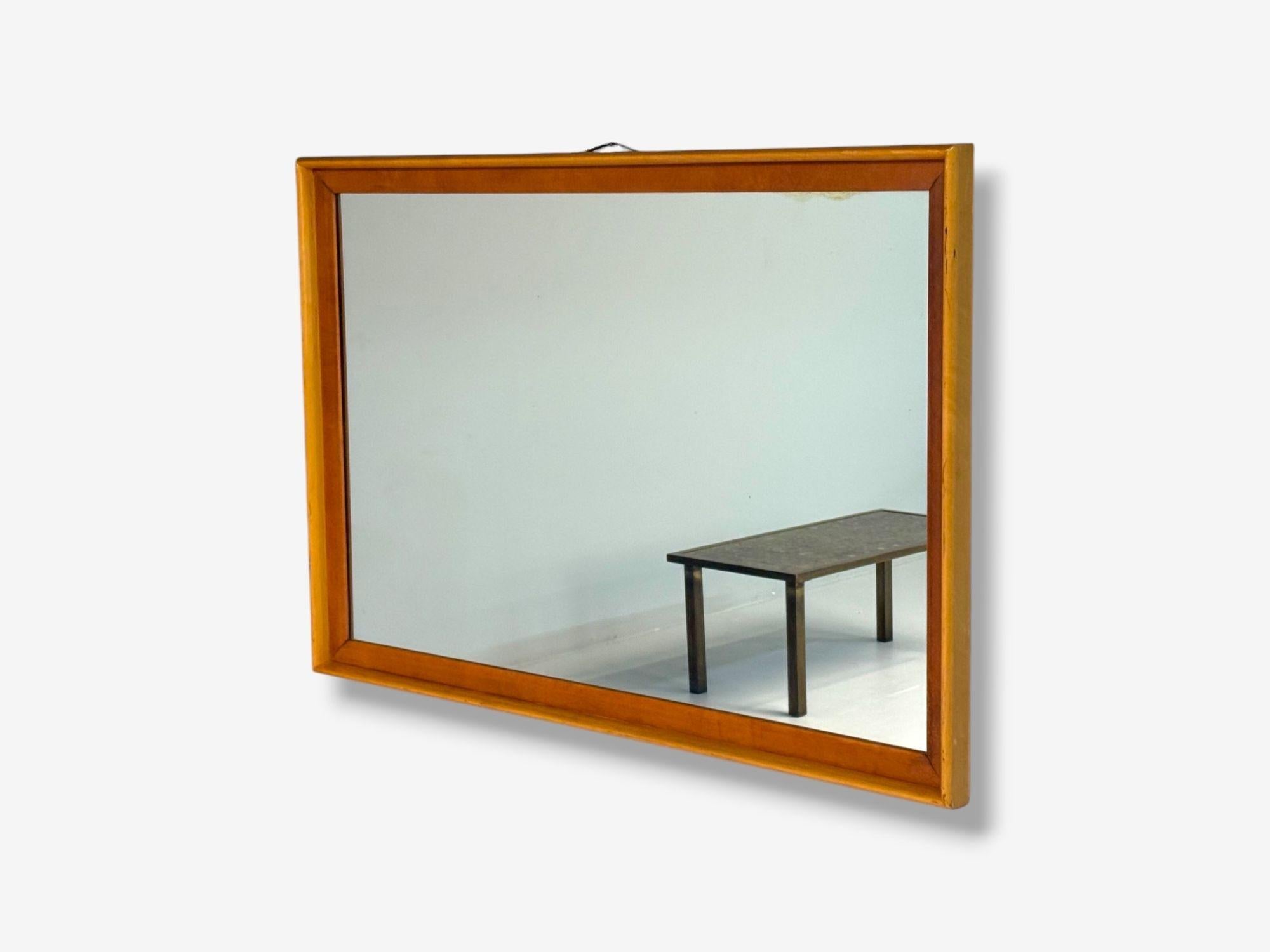 Milieu du XXe siècle Paul Frankl, John Stuart, Mid-Century Modern, Large Station Wagon Mirror, 1950s en vente