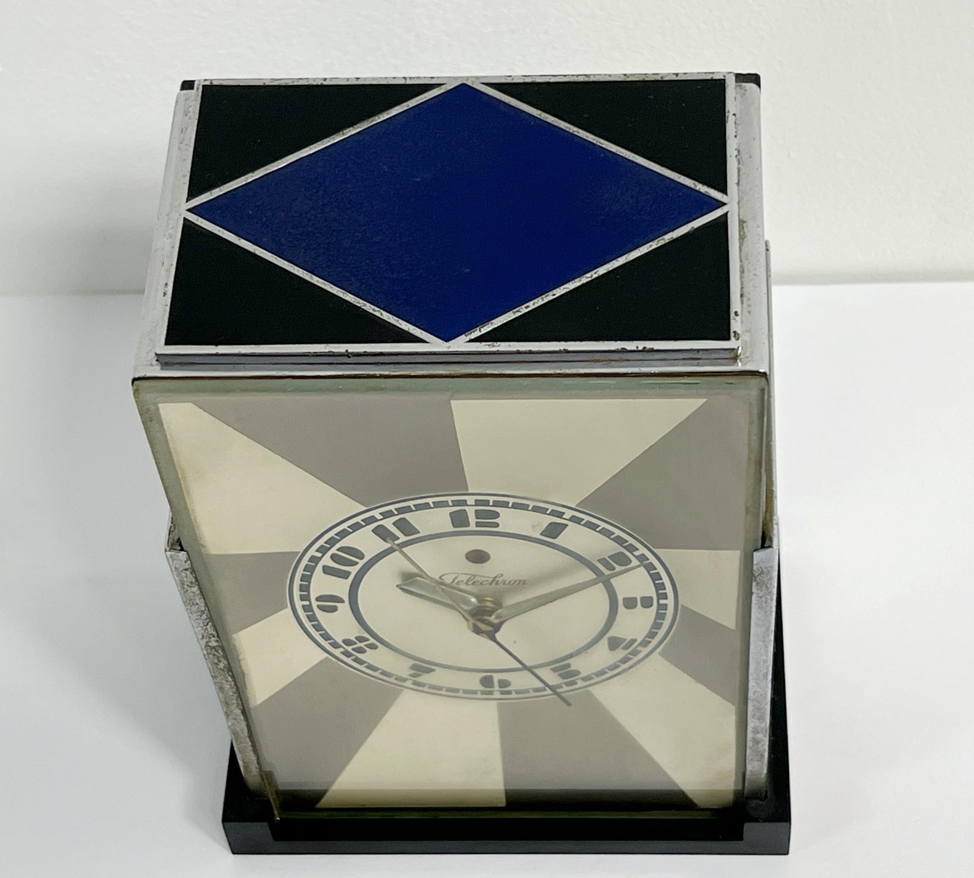 Paul Frankl Modernique Art Deco Clock for Telechrone In Good Condition For Sale In Miami, FL