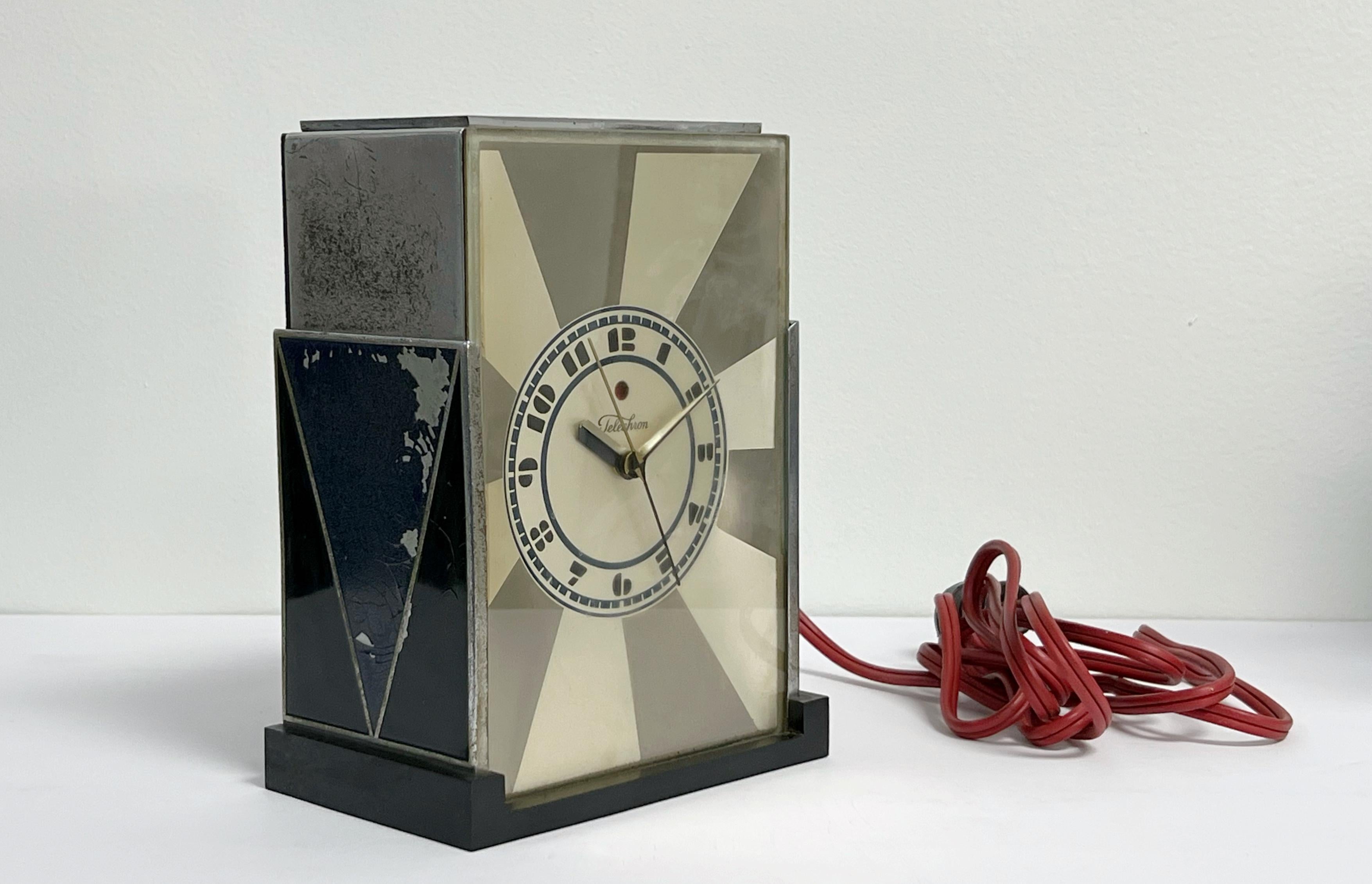 Paul Frankl Modernique Art Deco Clock for Telechrone For Sale 3
