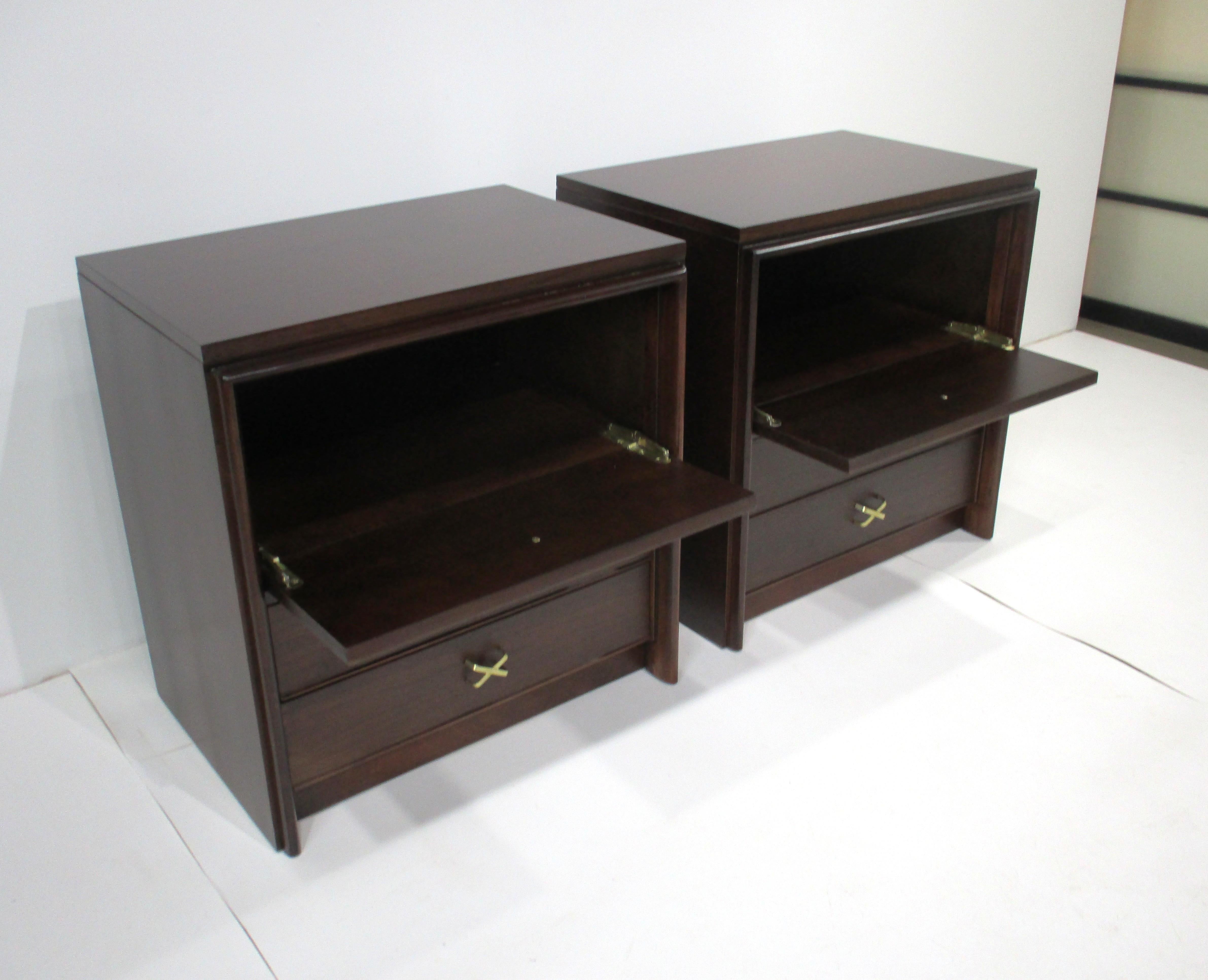 Tables de nuit Paul Frankl pour Johnson Brothers 1