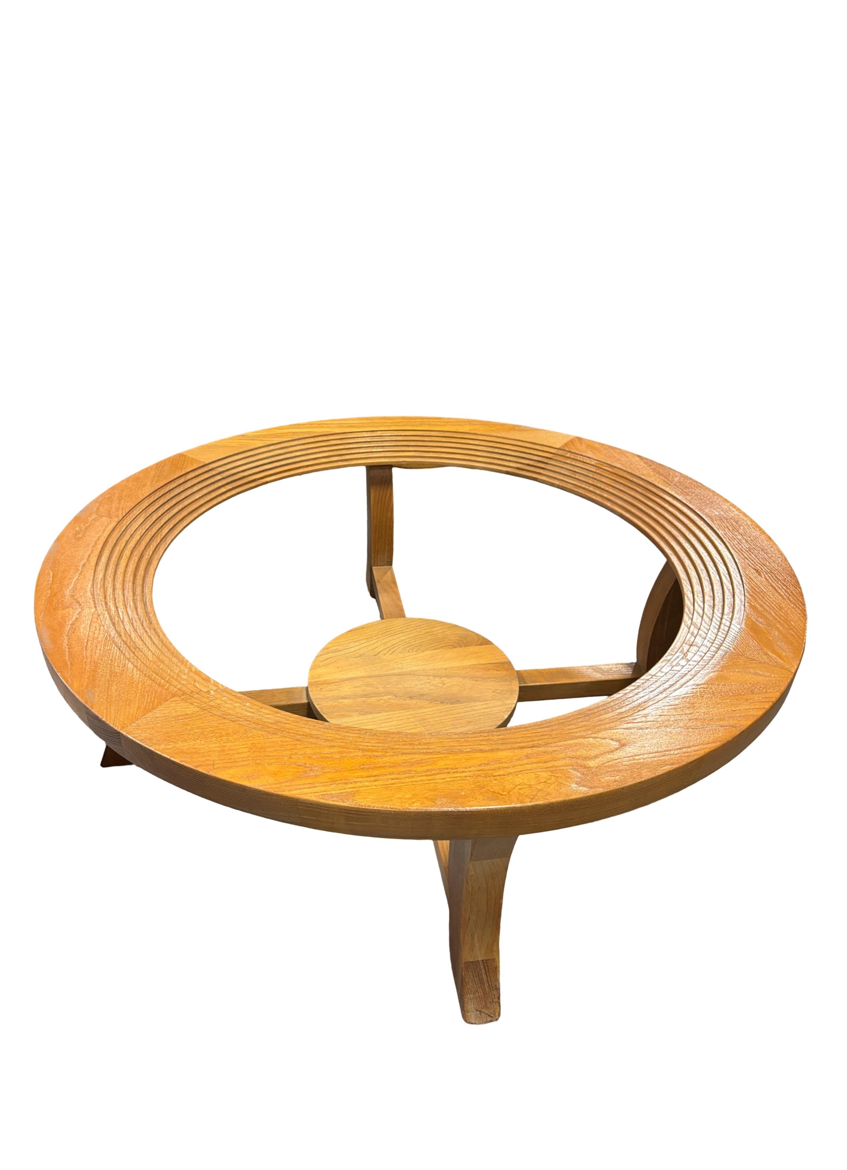 Table basse cérusée à gradins en chêne Paul Frankl pour Brown Saltman Excellent état - En vente à Van Nuys, CA
