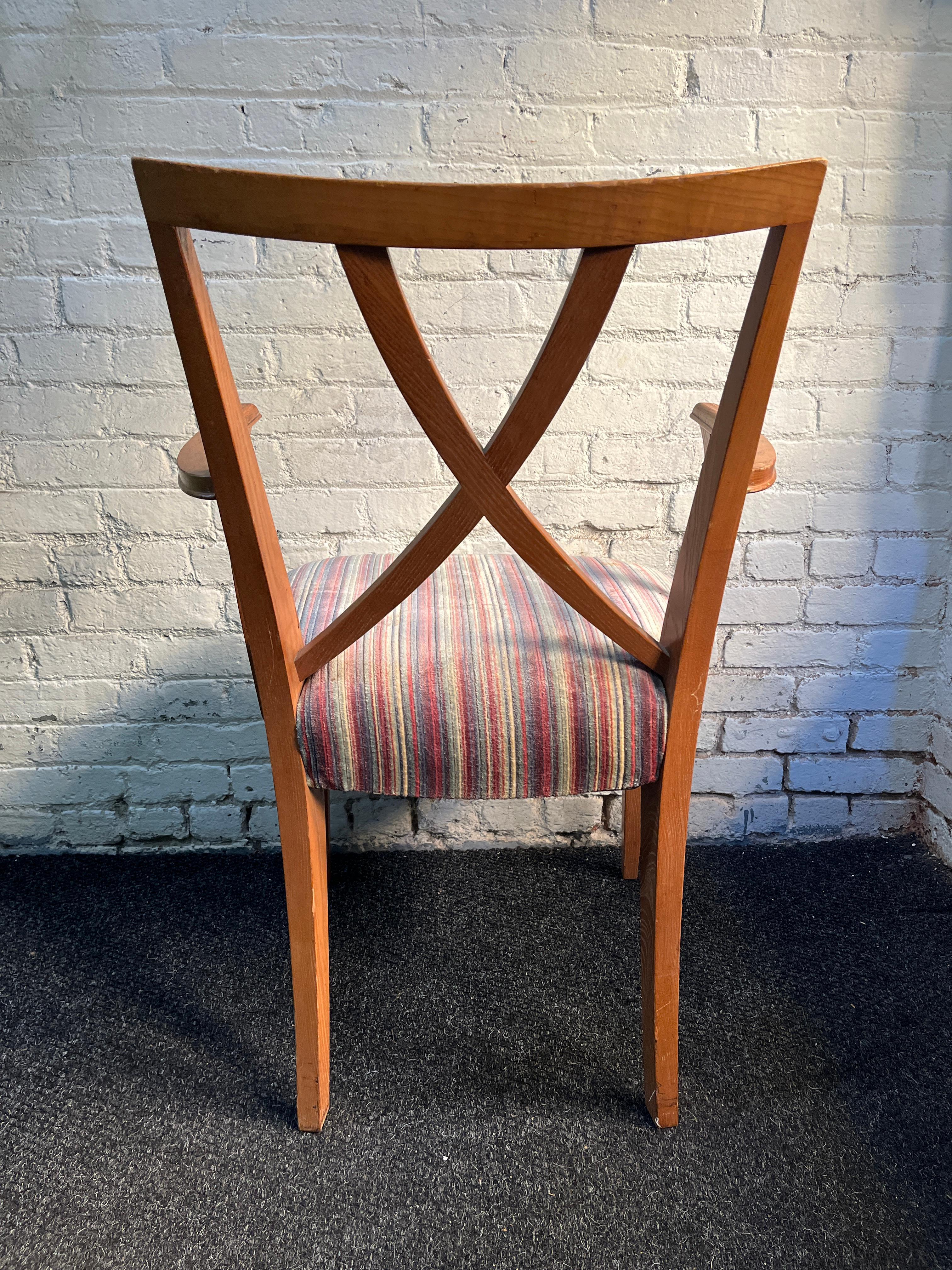 Paul Frankl Ensemble de 6 chaises de salle à manger en Oak Oak à dossier en X 1950s en vente 5