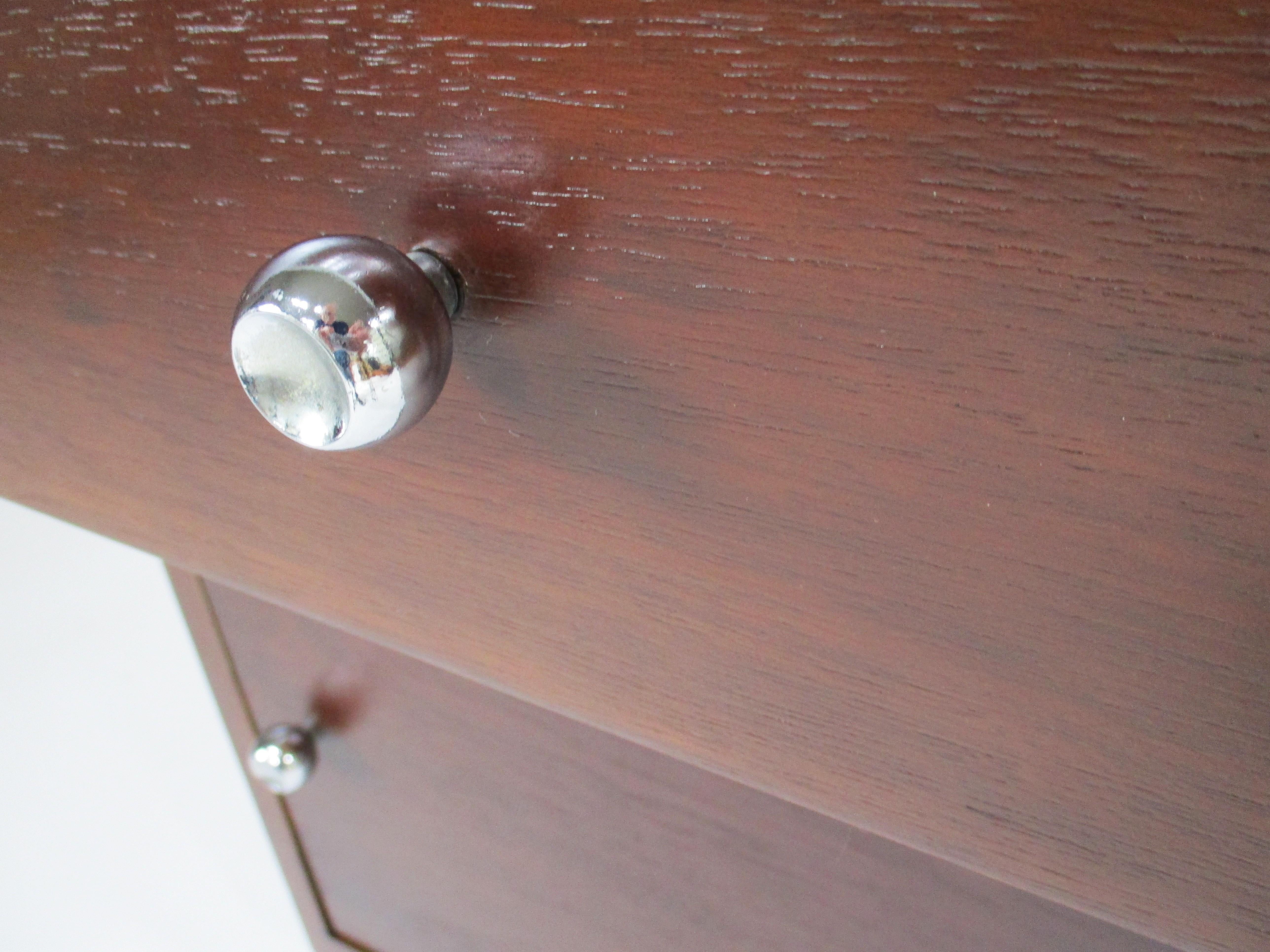 Tables de nuit / tables d'appoint Art déco de style Paul Frankl en vente 2