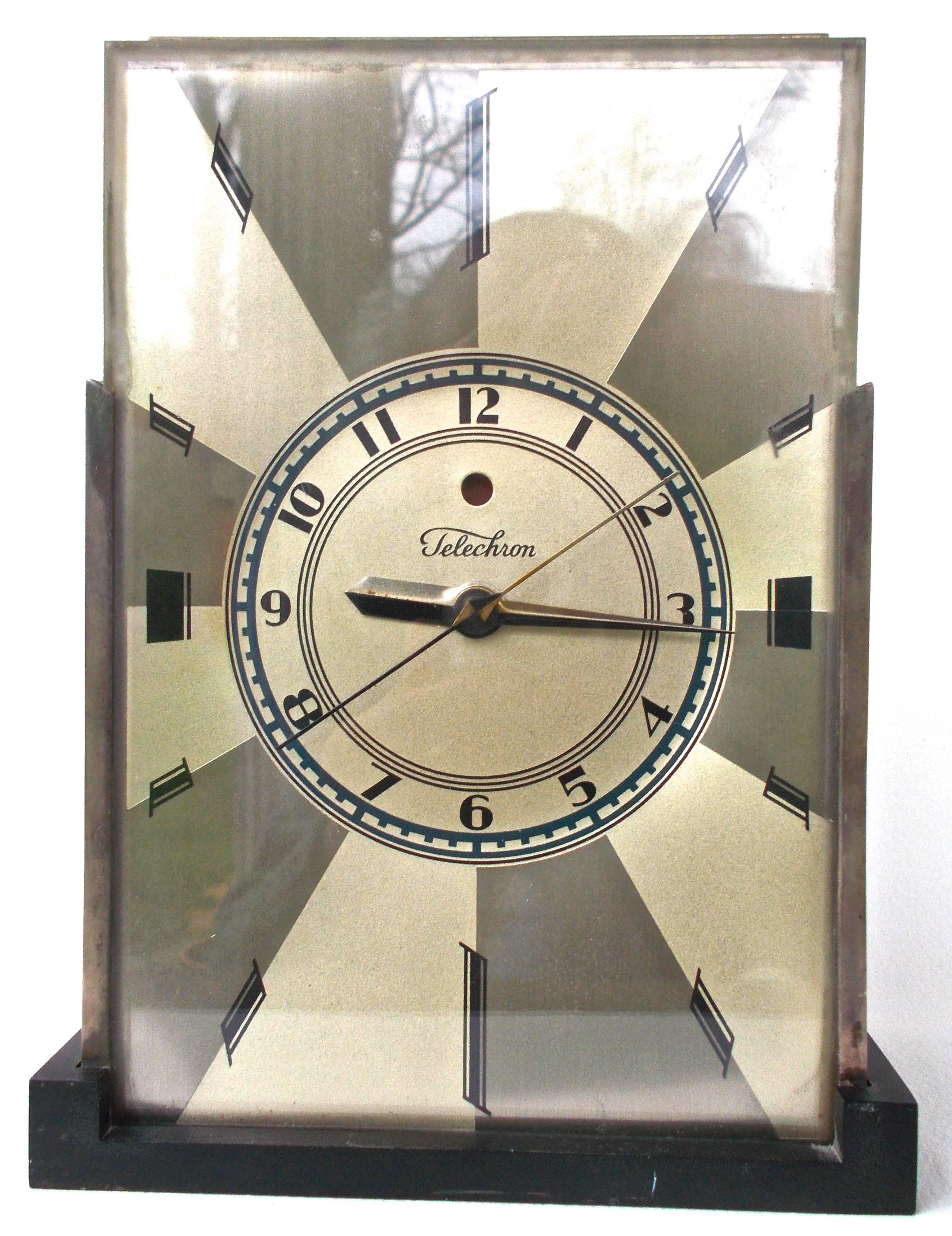 Telechronische amerikanische Moderne Deko-Uhr von Paul Frankl, 1928 (Maschinenzeitalter) im Angebot