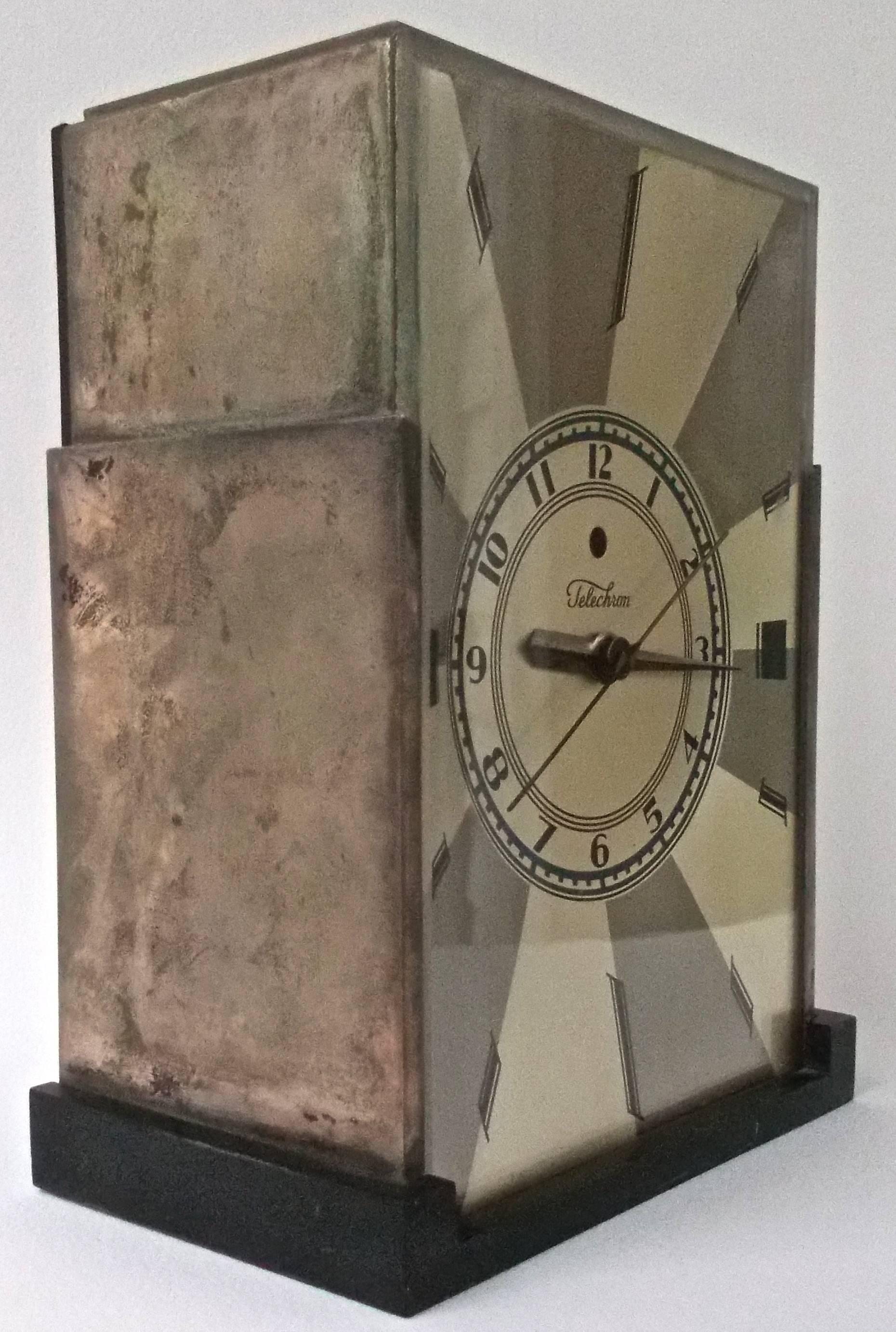 Telechronische amerikanische Moderne Deko-Uhr von Paul Frankl, 1928 im Angebot 1