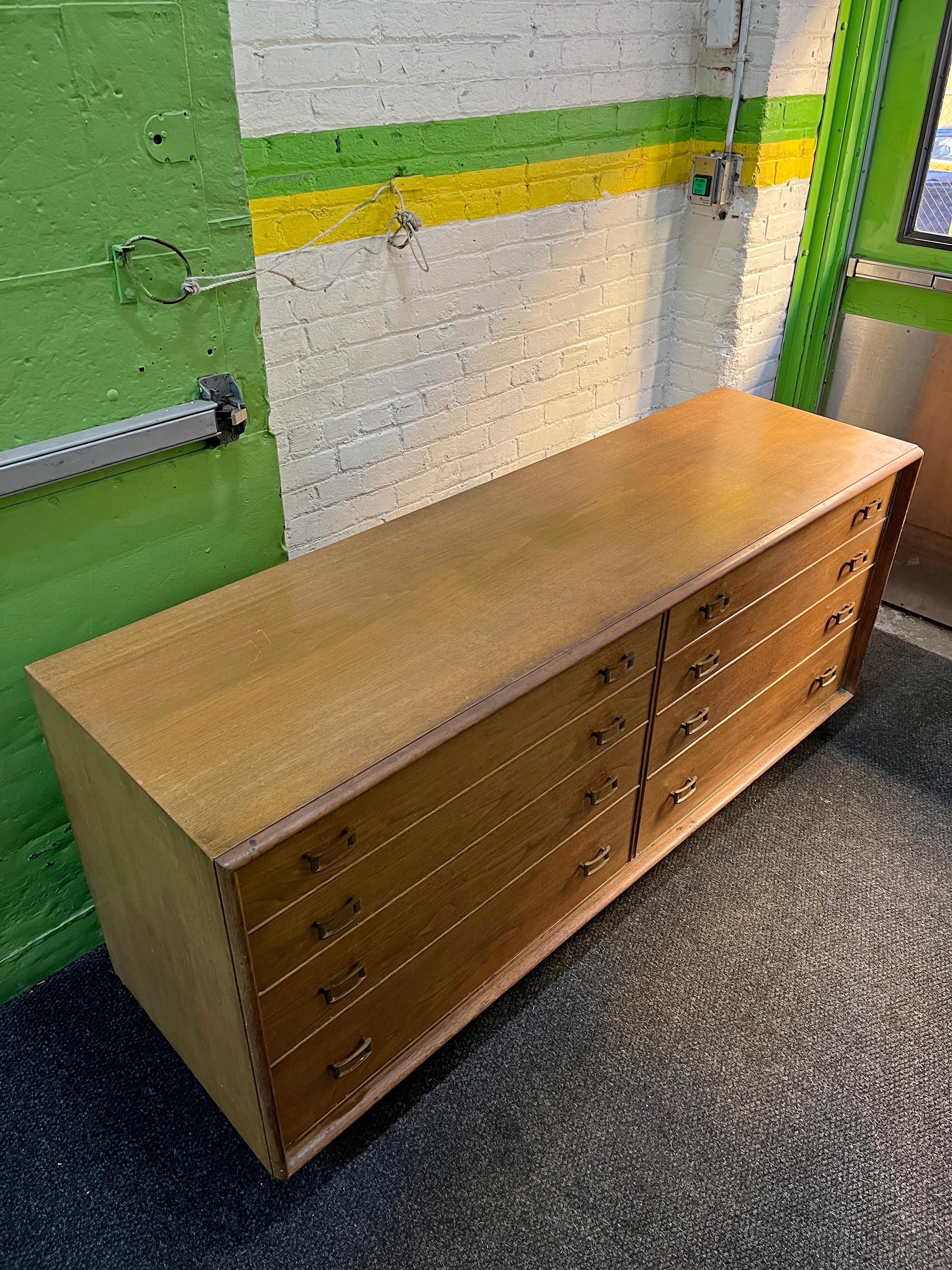 Paul Frankl Walnut Dresser with Brass Buckle Pulls and Feet 1950s 'Signed' In Good Condition For Sale In Brooklyn, NY