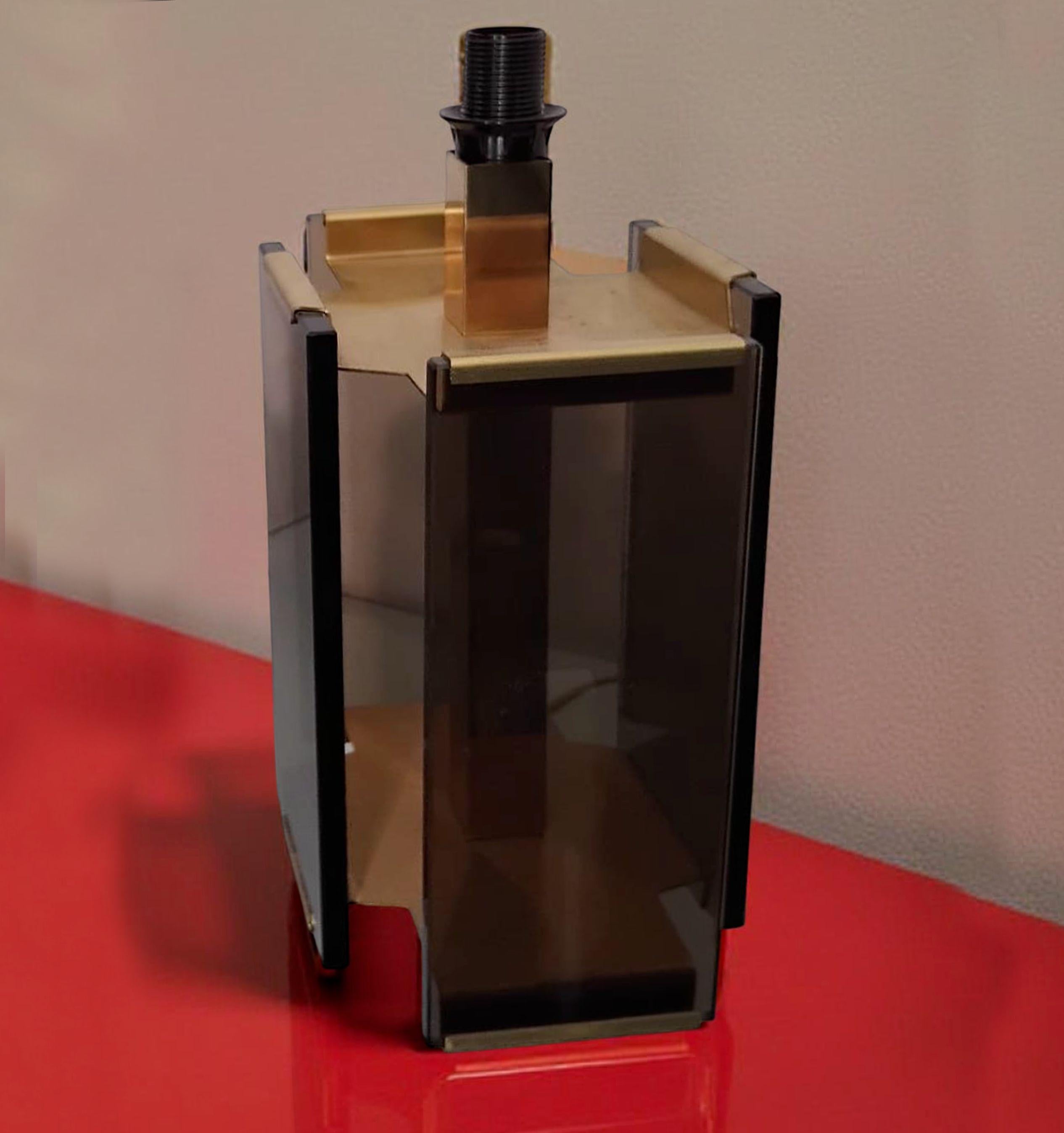 Paul Hanson Brass & Smoked Glass Table Lamp by Fratelli Melani, Italy 1970s For Sale 5