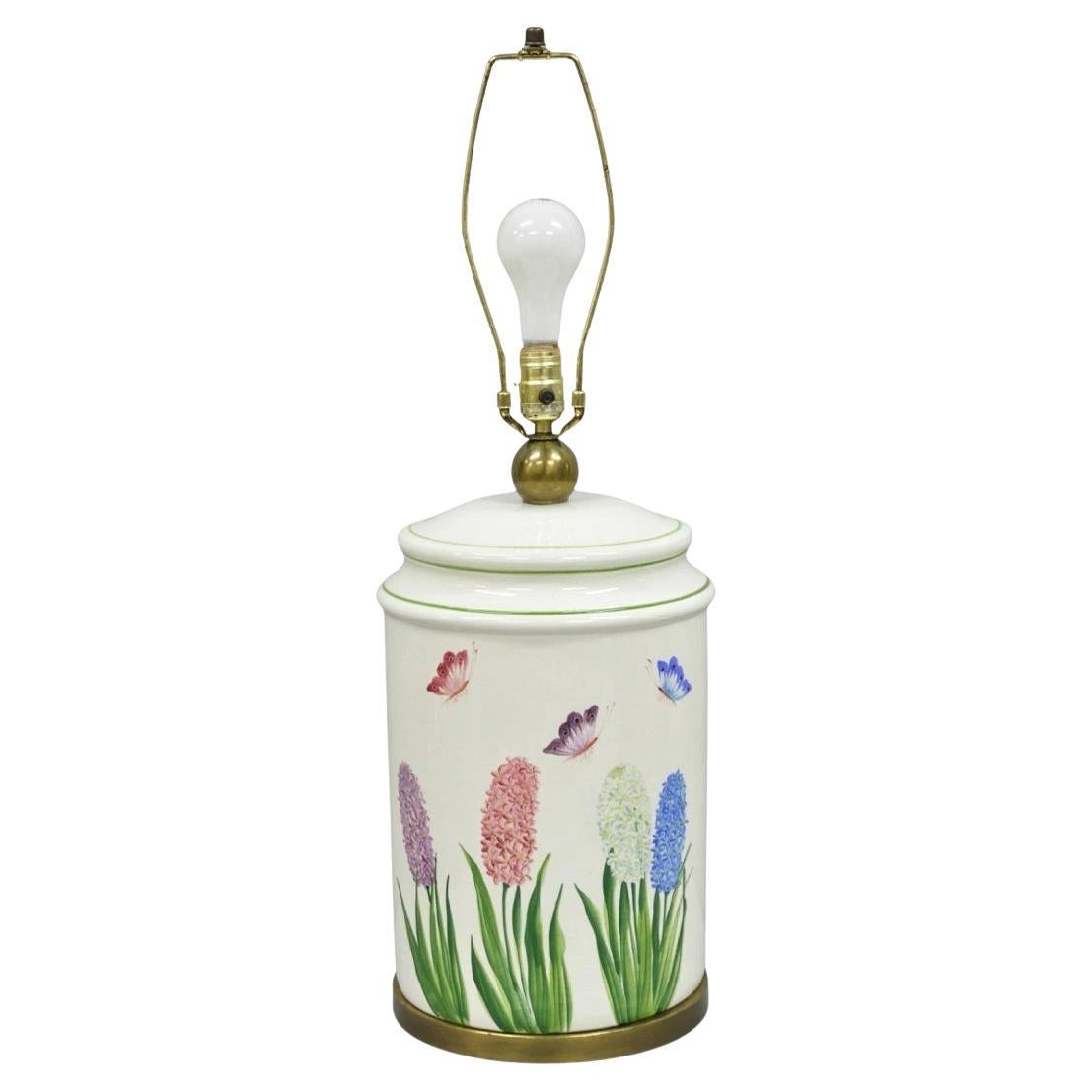 Lampe de table Paul Hanson en porcelaine, papillon et fleur de jardinière en vente