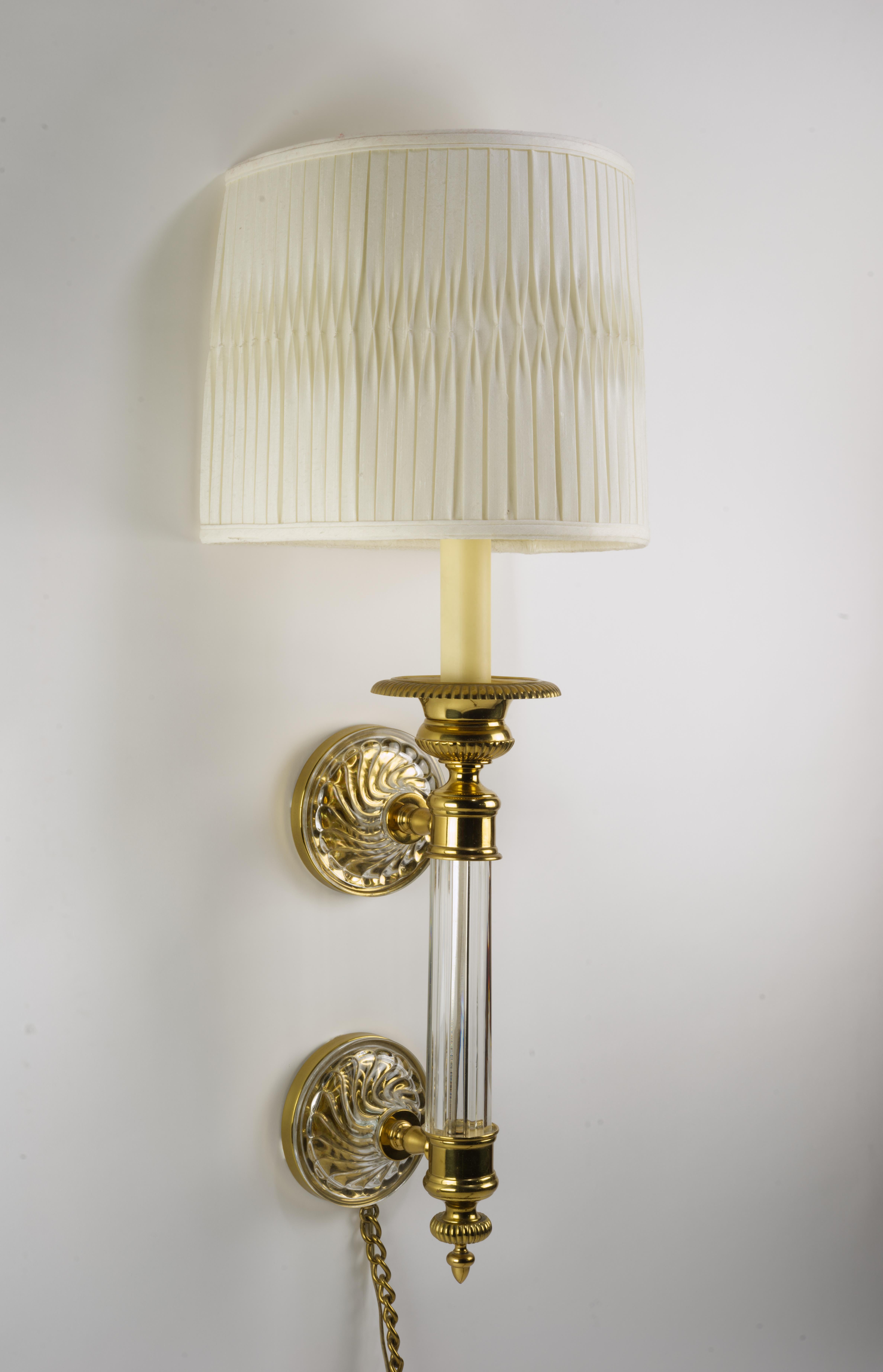 Paul Hanson,  Hollywood Regency Style Sconce In Good Condition For Sale In Clifton Springs, NY