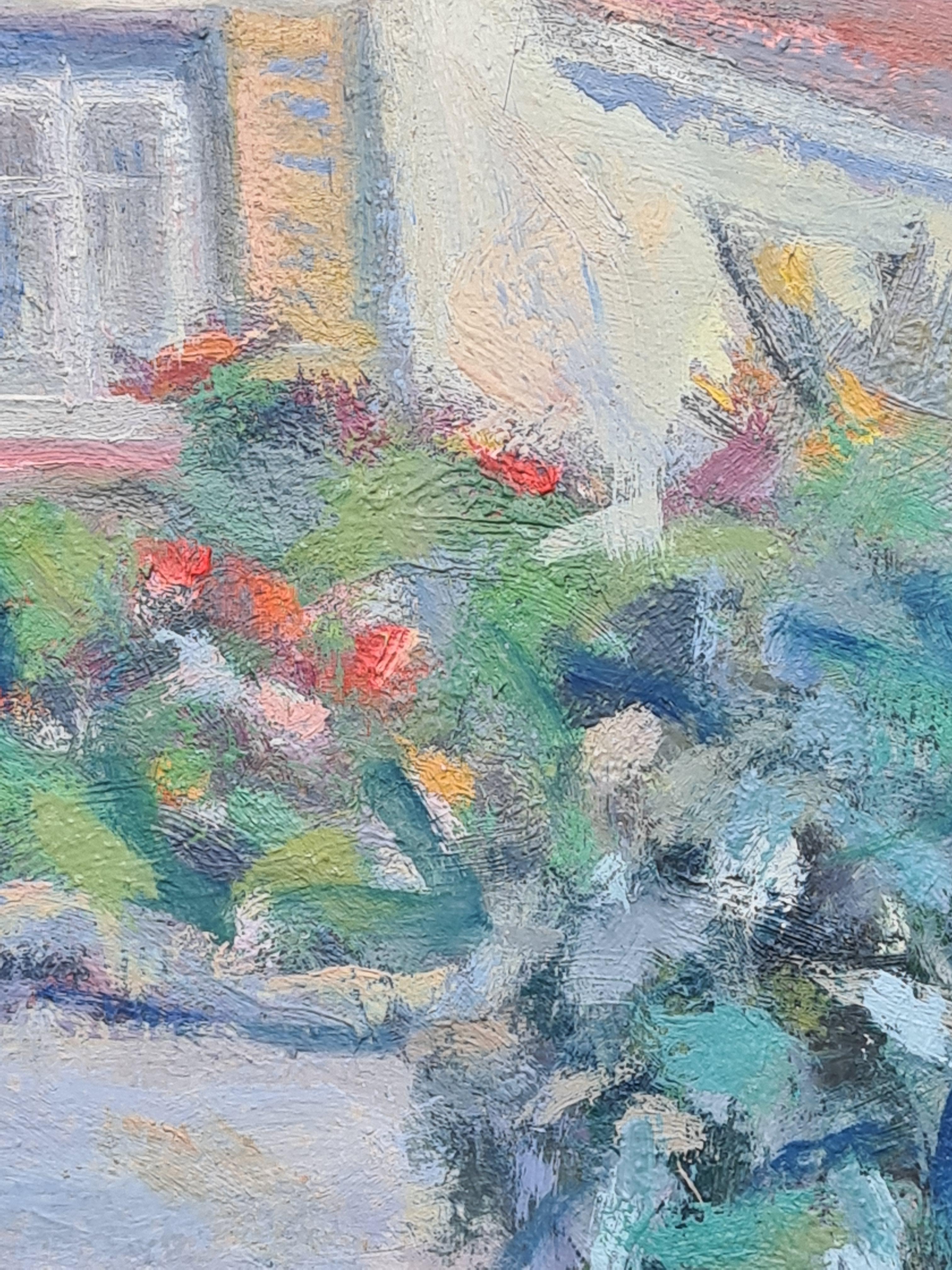Peinture du milieu du XXe siècle représentant une villa à Juan Les Pins, dans le sud de la France, réalisée par l'artiste suisse Paul Hogg. Le tableau est signé en bas à droite et titré sur le haut du châssis arrière.

Une vue charmante d'une villa