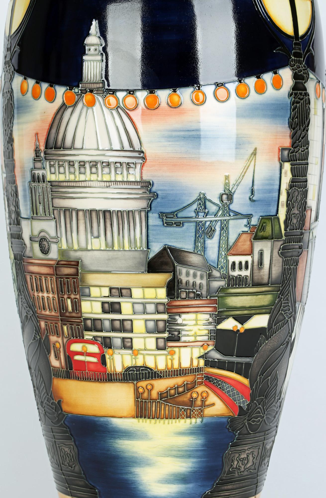 Paul Hilditch Moorcroft Limited Edition London Architectural Riverscape Vase  For Sale 1