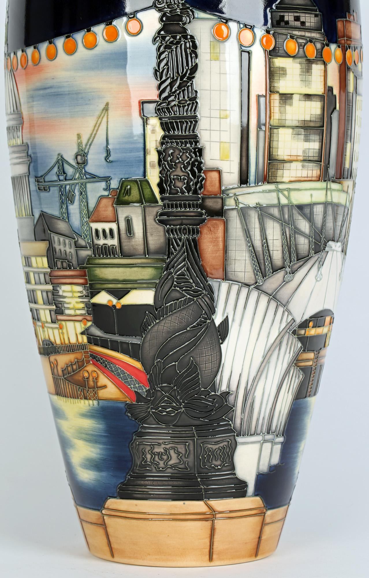 Paul Hilditch Moorcroft Limited Edition London Architectural Riverscape Vase For Sale 8