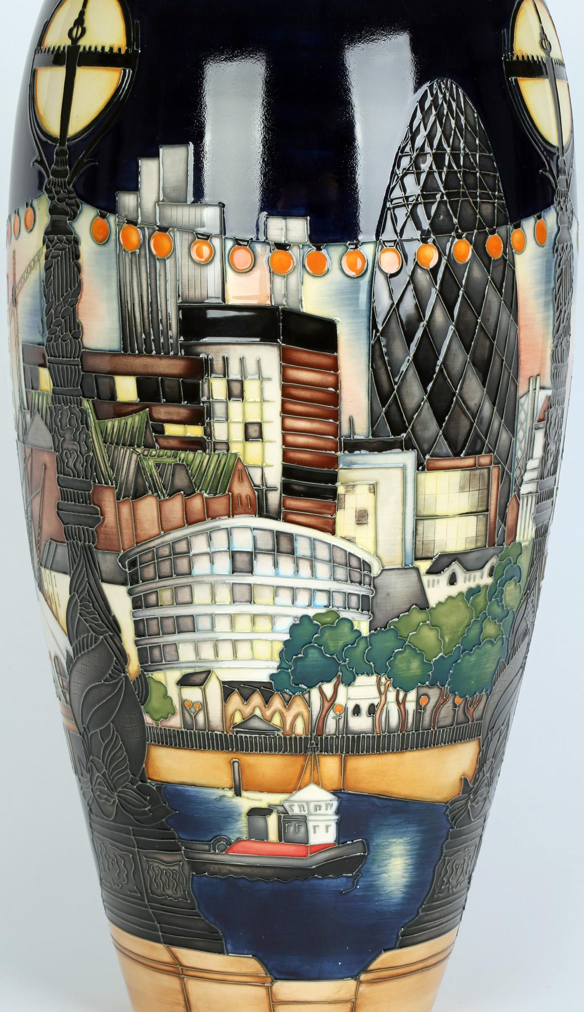 Paul Hilditch Moorcroft Limited Edition London Architectural Riverscape Vase  For Sale 11