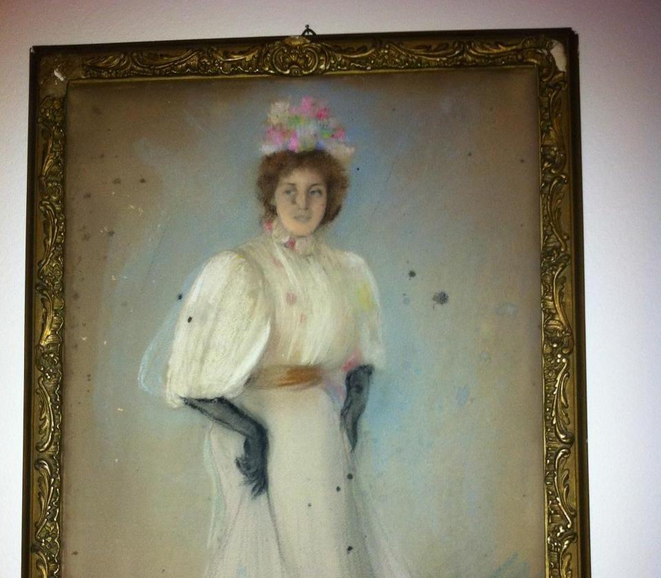 Retrato de arte vintage - París, belle epoque, dos elegantes damas - pastel  firmado - Art de Paul Hoeniger