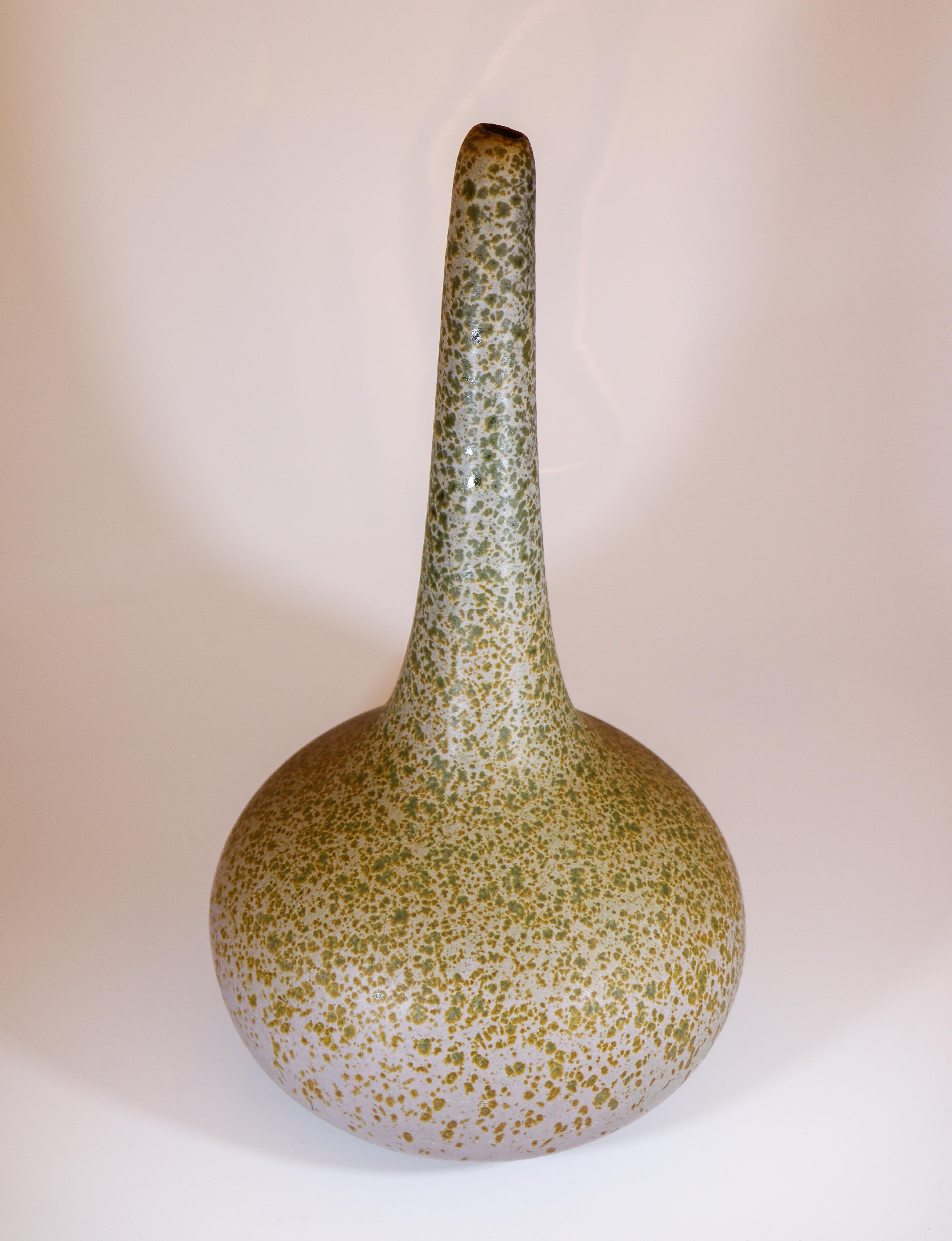 XX secolo Paul Hoff for Gustavsberg Tall Speckled Glaze Vase, Sculptural Bottle Form in vendita