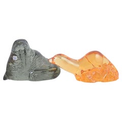 Paul Hoff for Kosta Boda / Orrefor. Two art glass figurines, walrus and sea lion