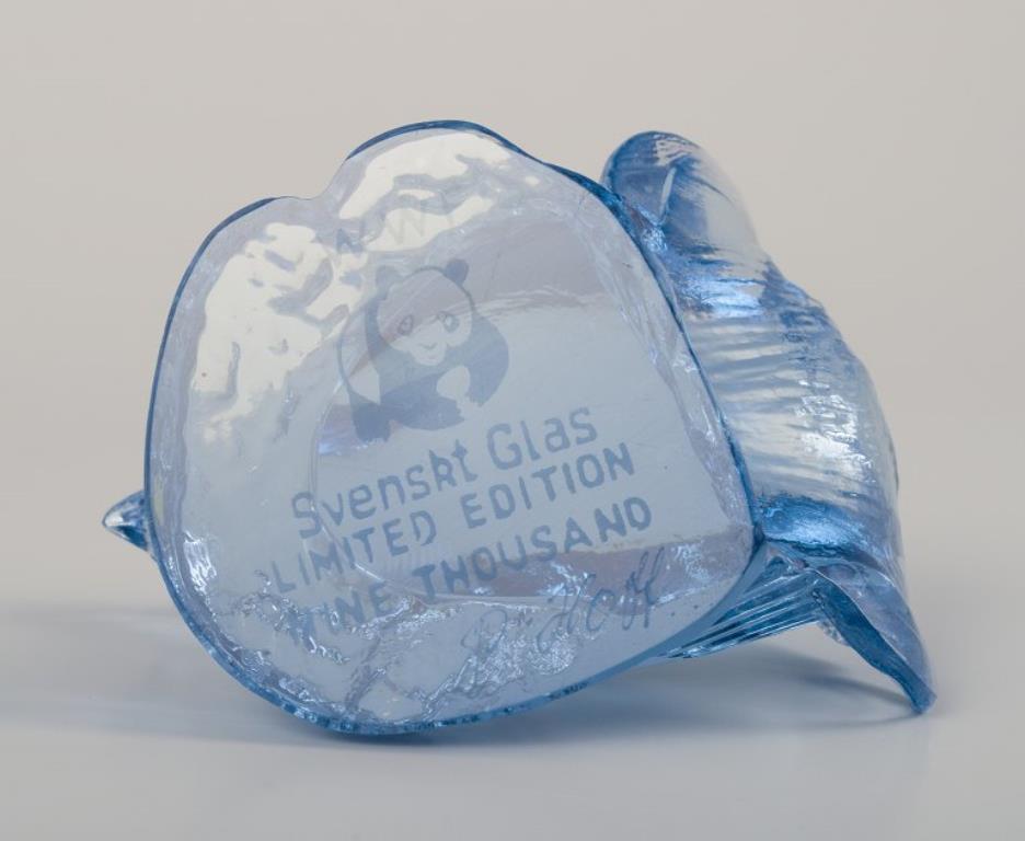 Paul Hoff pour Kosta Boda / Svenskt Glas, trois figurines en verre d'art. WWF. en vente 1
