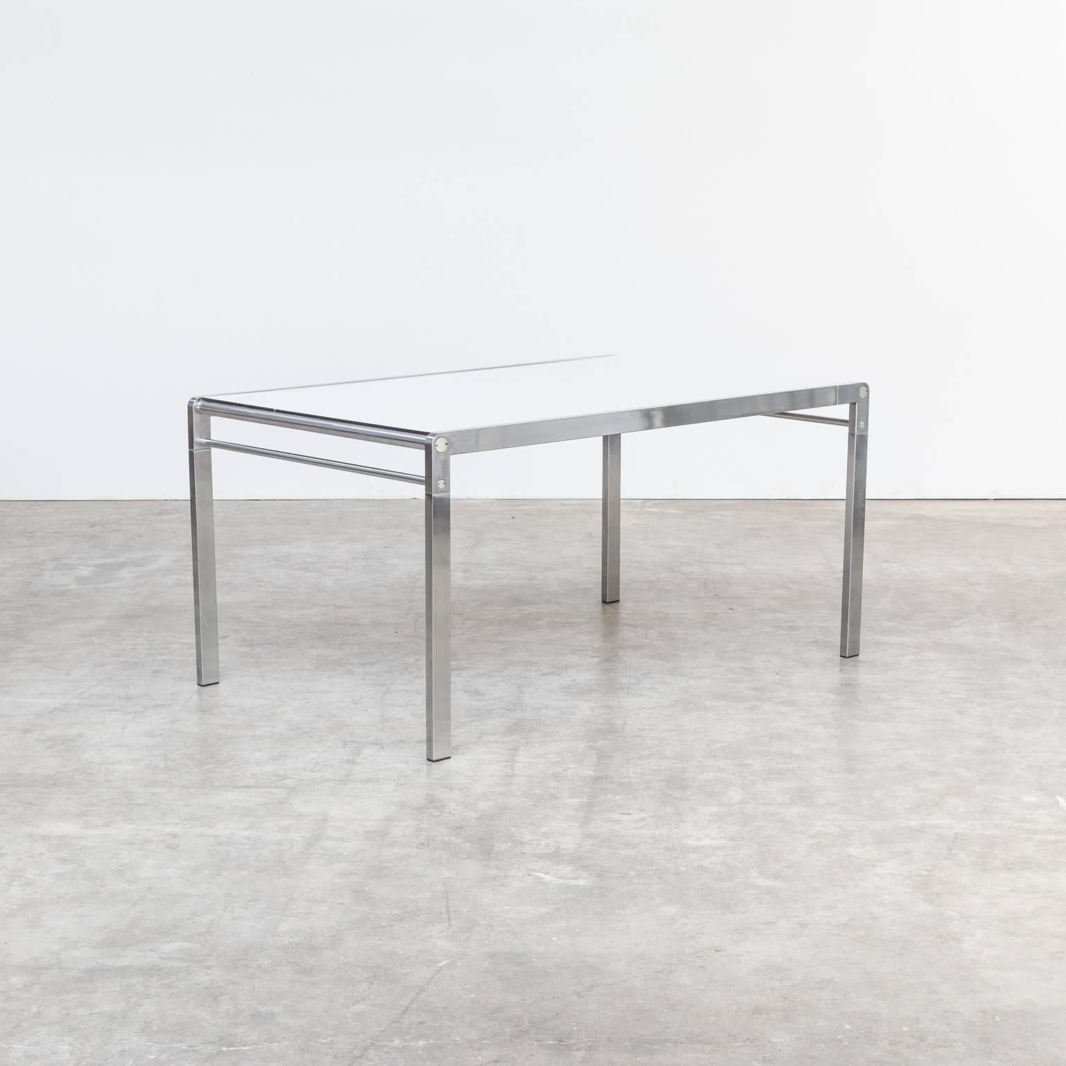 Paul Ibens & Claire Bataille TE 21 dining table for ’t Spectrum. Good condition wear consistent with age and use.