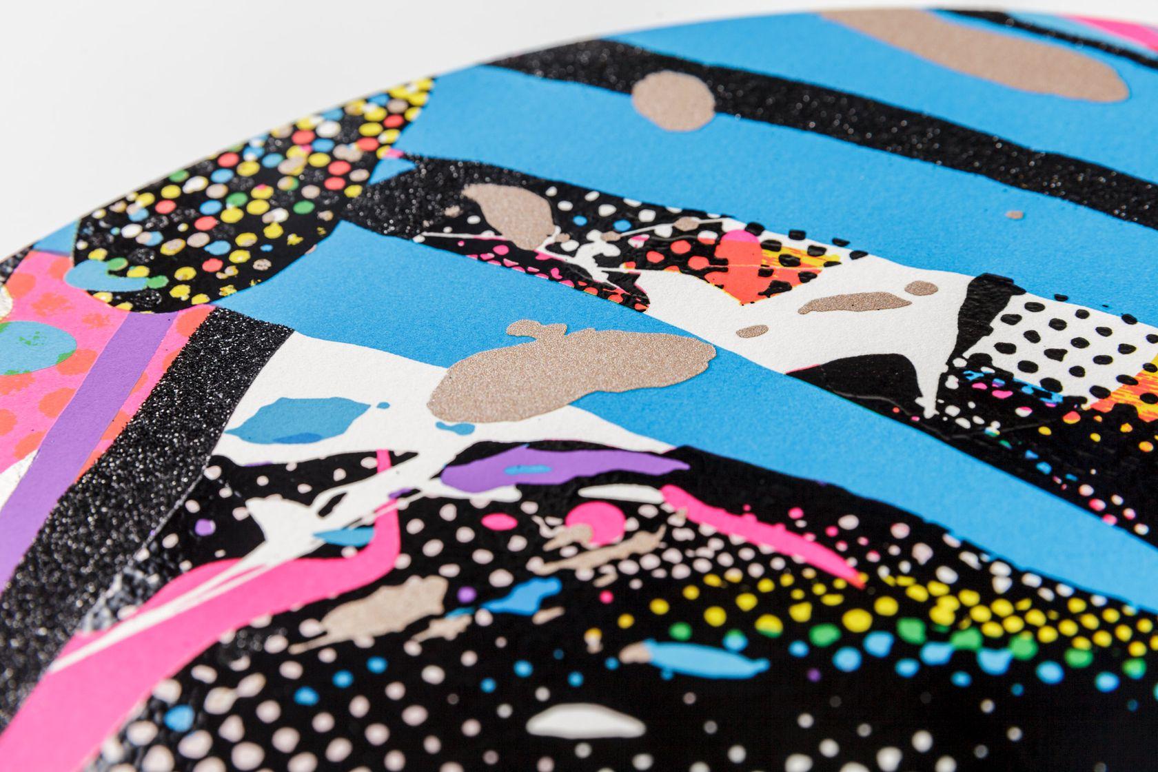 We are thrilled to present an exquisite collection of artwork by the acclaimed British artist, Paul Insect. This collection features four signed and numbered prints, each a limited edition of only 50, making them incredible pieces to add to any