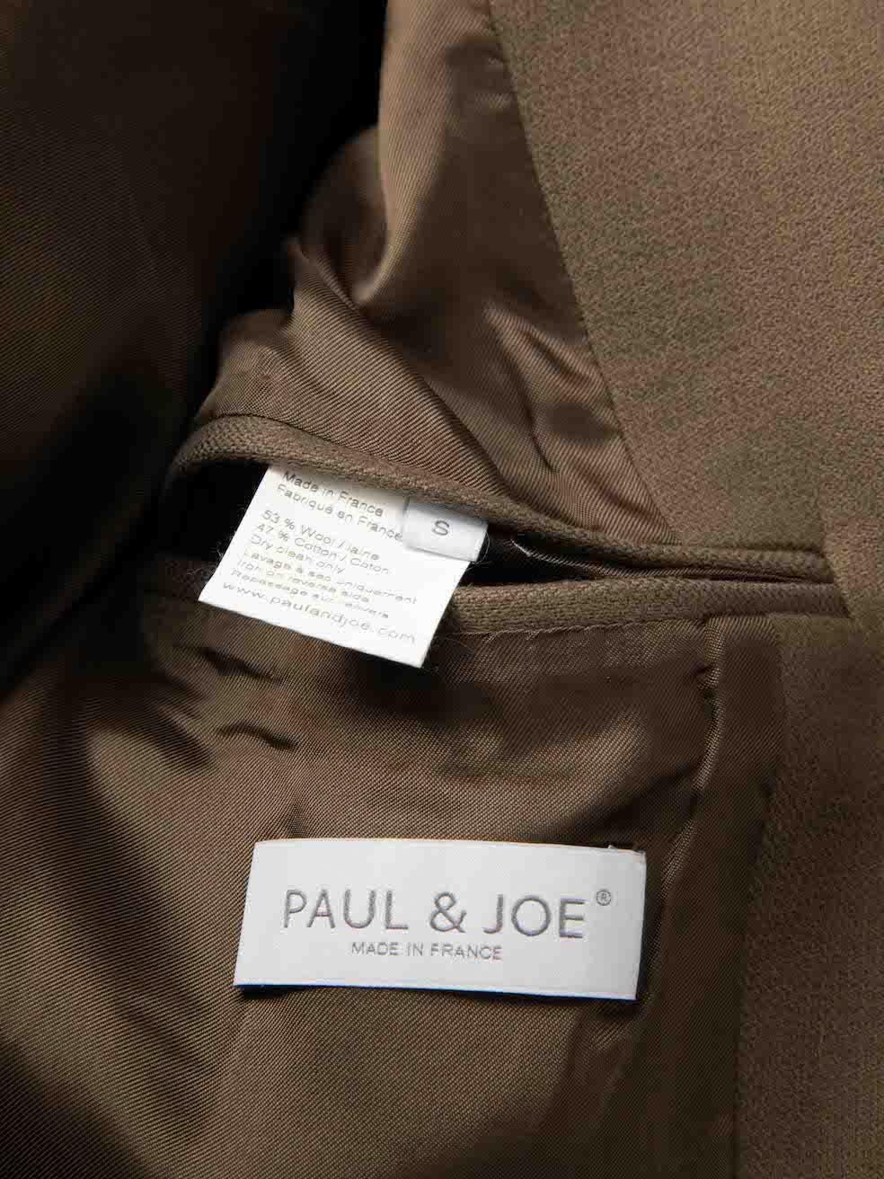 Paul & Joe Khakifarbener Woll-Patch-Tasche Mid-Mantel Größe S im Angebot 2