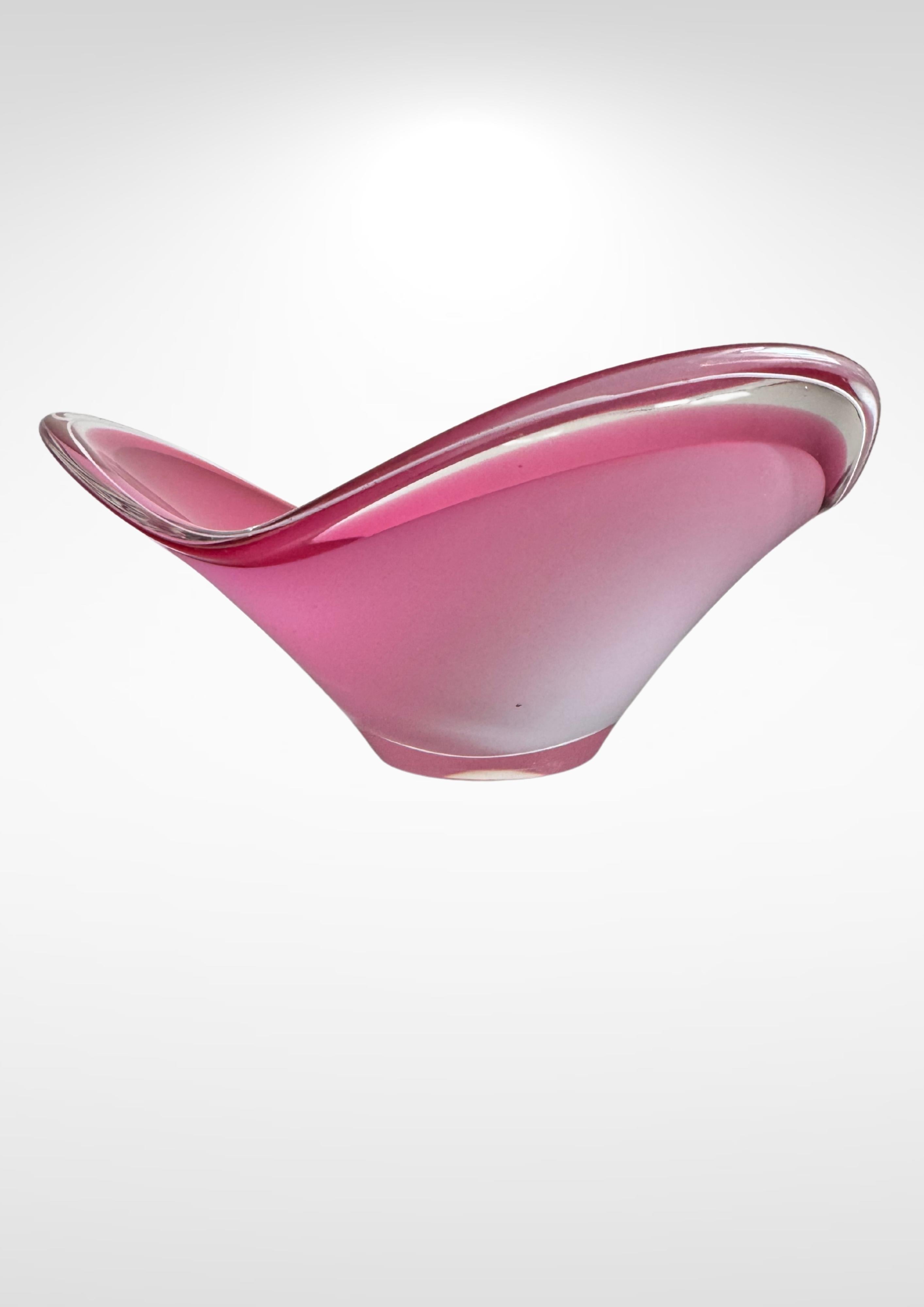Paul Kedelv for Flygfors Sweden 'Coquille' Huge 6kg Centrepiece Pink Bowl Signé en vente 8