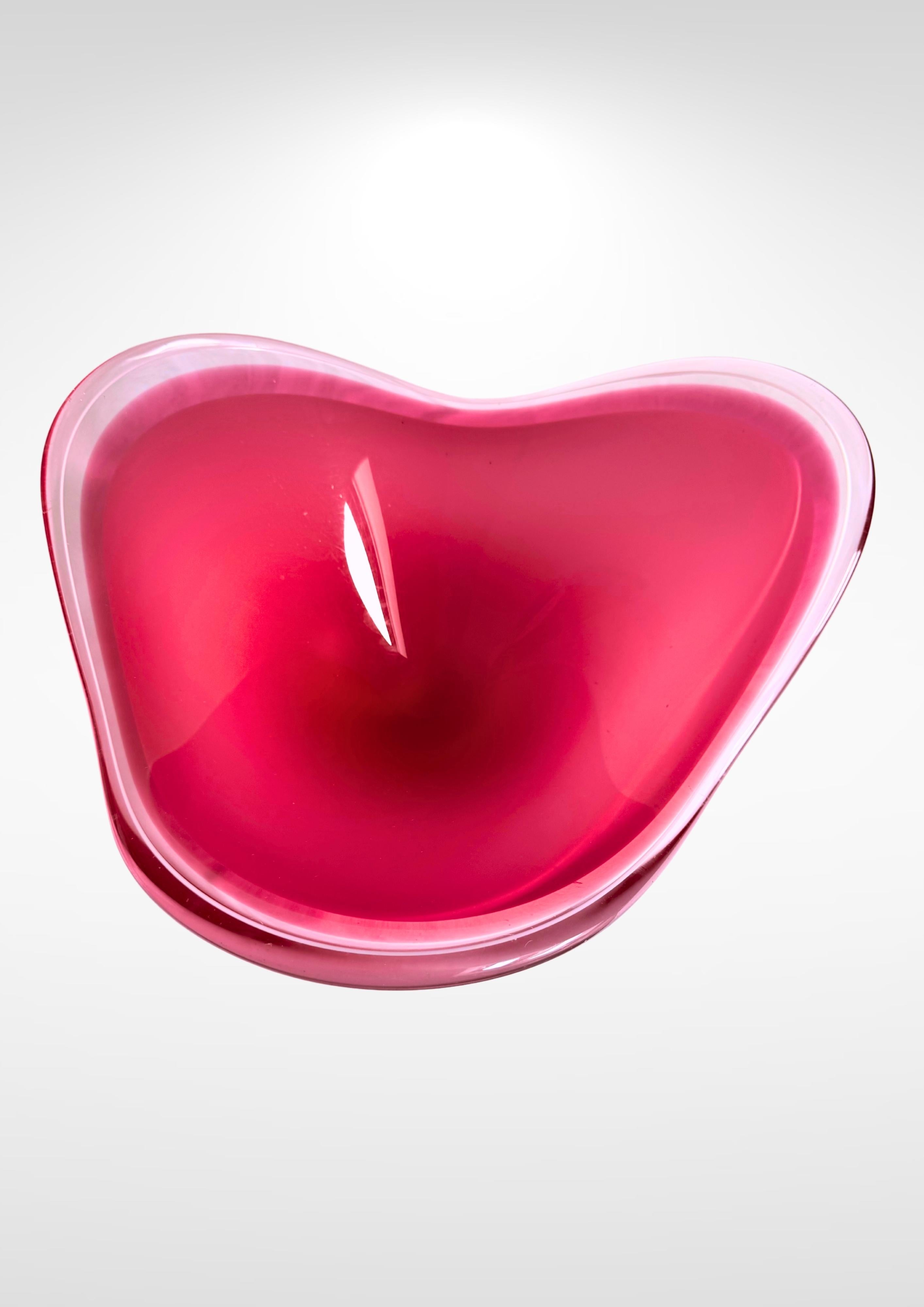 Autre Paul Kedelv for Flygfors Sweden 'Coquille' Huge 6kg Centrepiece Pink Bowl Signé en vente