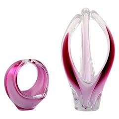 Paul Kedelv for Flygsfors, Set of 2 Pink "Coquille Fantasia" Vases Paul Kedelv for Flygsfors, Set of 2 Pink "Coquille Fantasia" Vases