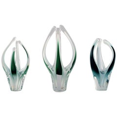 Paul Kedelv for Flygsfors, Set of 3 Blue or Green "Coquille Fantasia" Vases Paul Kedelv for Flygsfors, Set of 3 Blue or Green "Coquille Fantasia" Vases