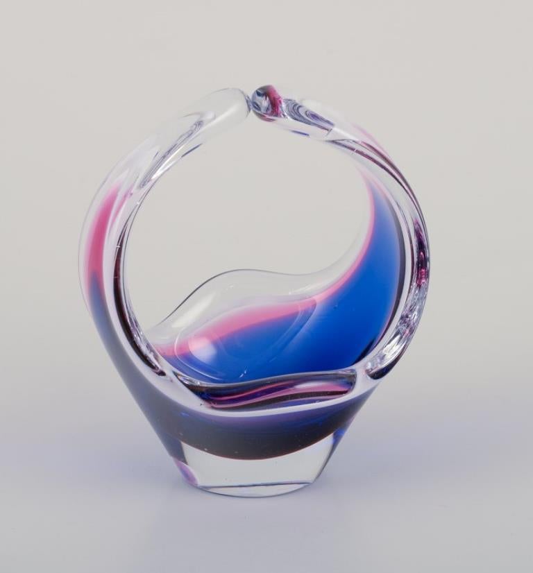 Paul Kedelv pour Flygsfors, Suède. Deux vases en verre d'art Coquille Fantasia. Excellent état - En vente à Copenhagen, DK