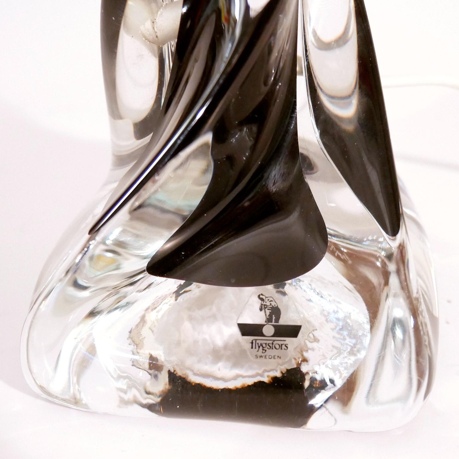 20th Century Paul Kedelv for Swedish Flygsfors Midcentury Red Swirl Art Glass Lamp, 1950s For Sale