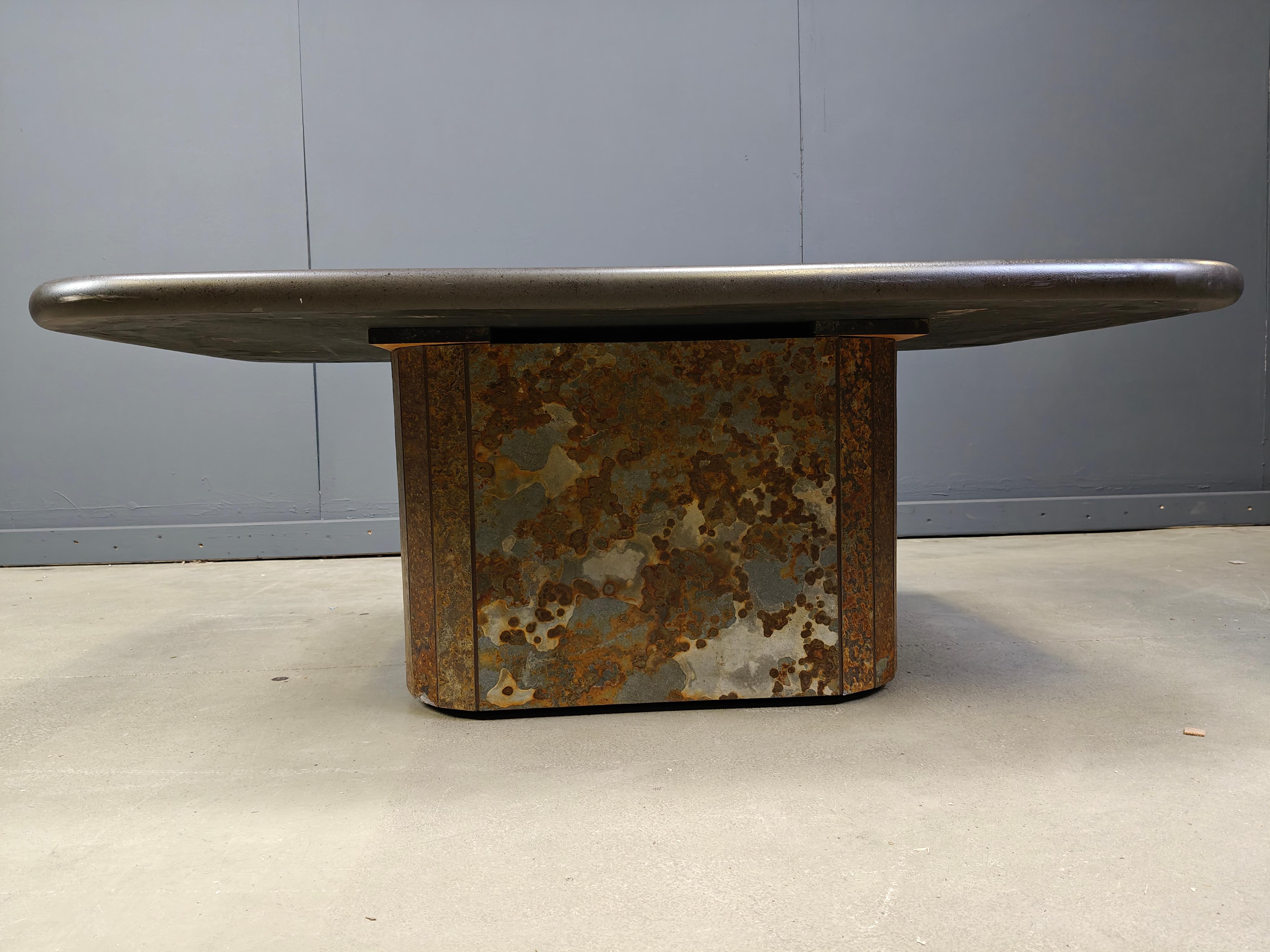 Brass Paul Kingma attributed coffee table, 1980s For Sale
