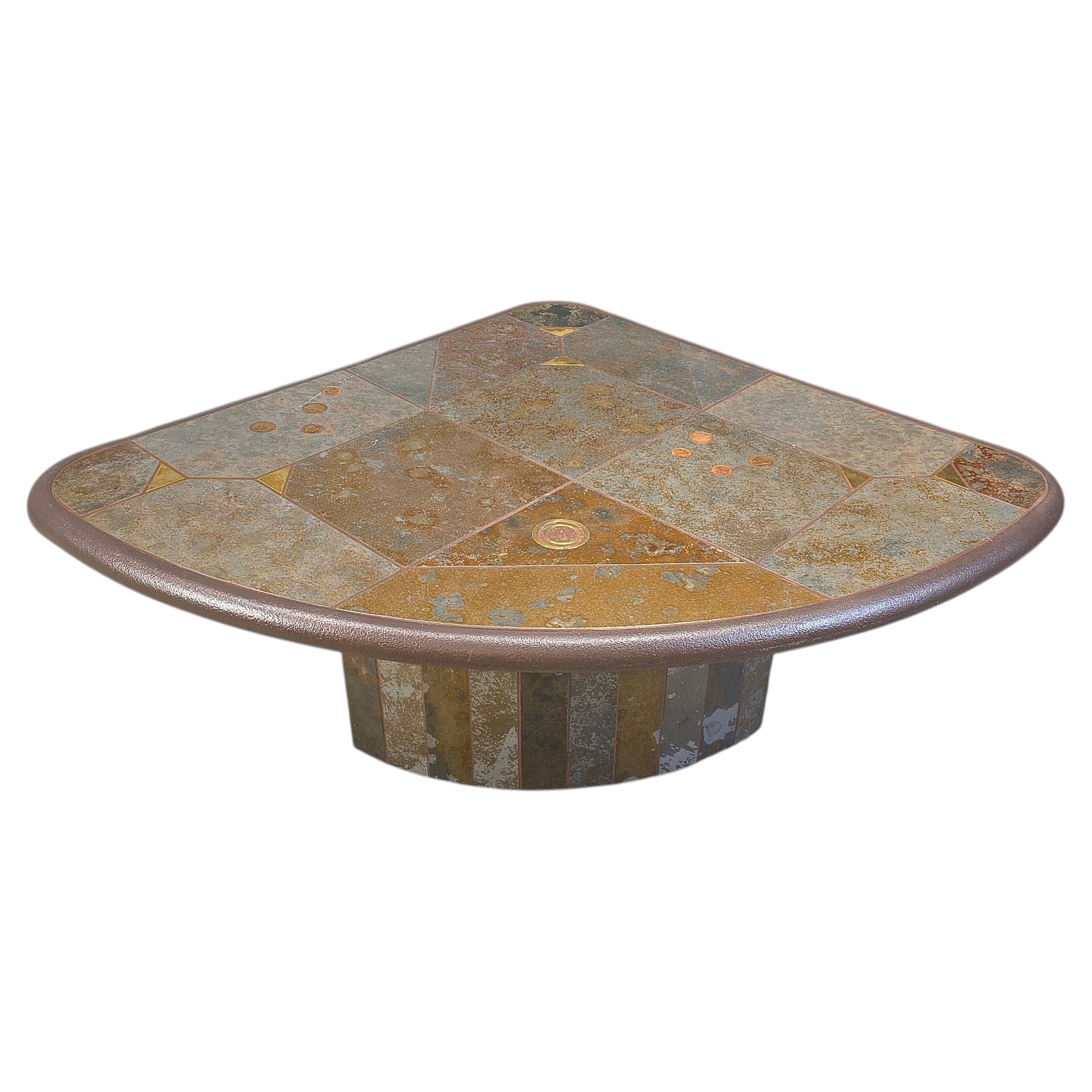 Paul Kingma attributed triangular coffee table, 1980s For Sale