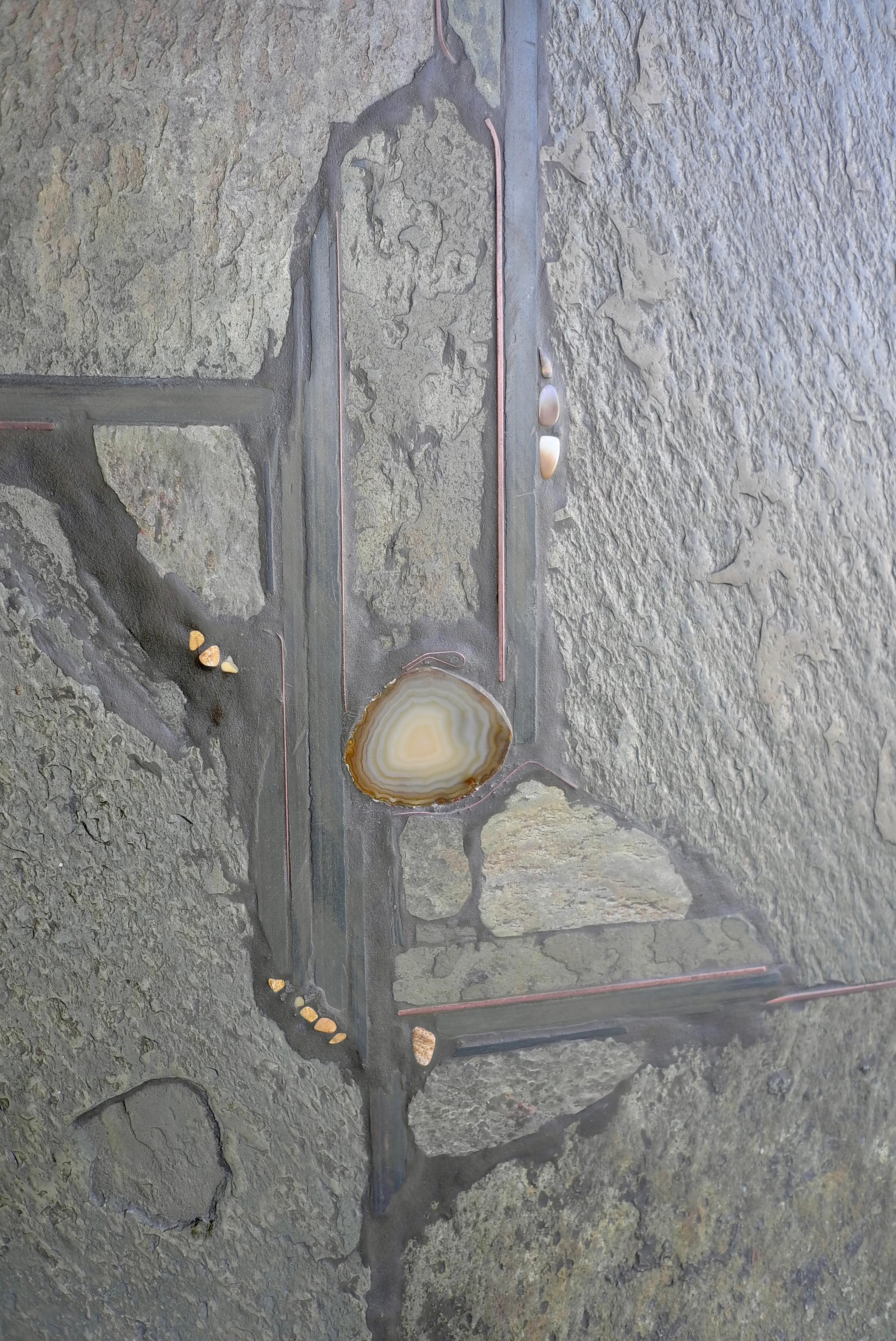 This is a one off unique art piece made by famous Dutch designer and Sculptor Paul Kingma. The table is made of green and grey slate and stone, A lovely Agate stone in the middle and Brass details lying in a Concrete base. Signed and dated by the