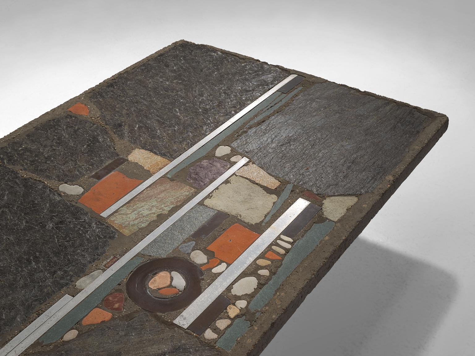 Paul Kingma Slate and Ceramic Stone Coffee Table (Ende des 20. Jahrhunderts)