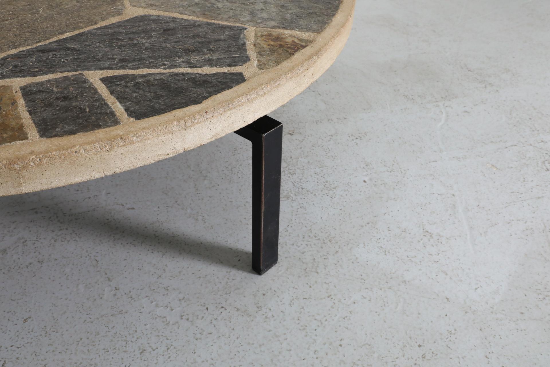 Paul Kingma Style Round Textured Stone Top Coffee Table with Black Enameled Base For Sale 5