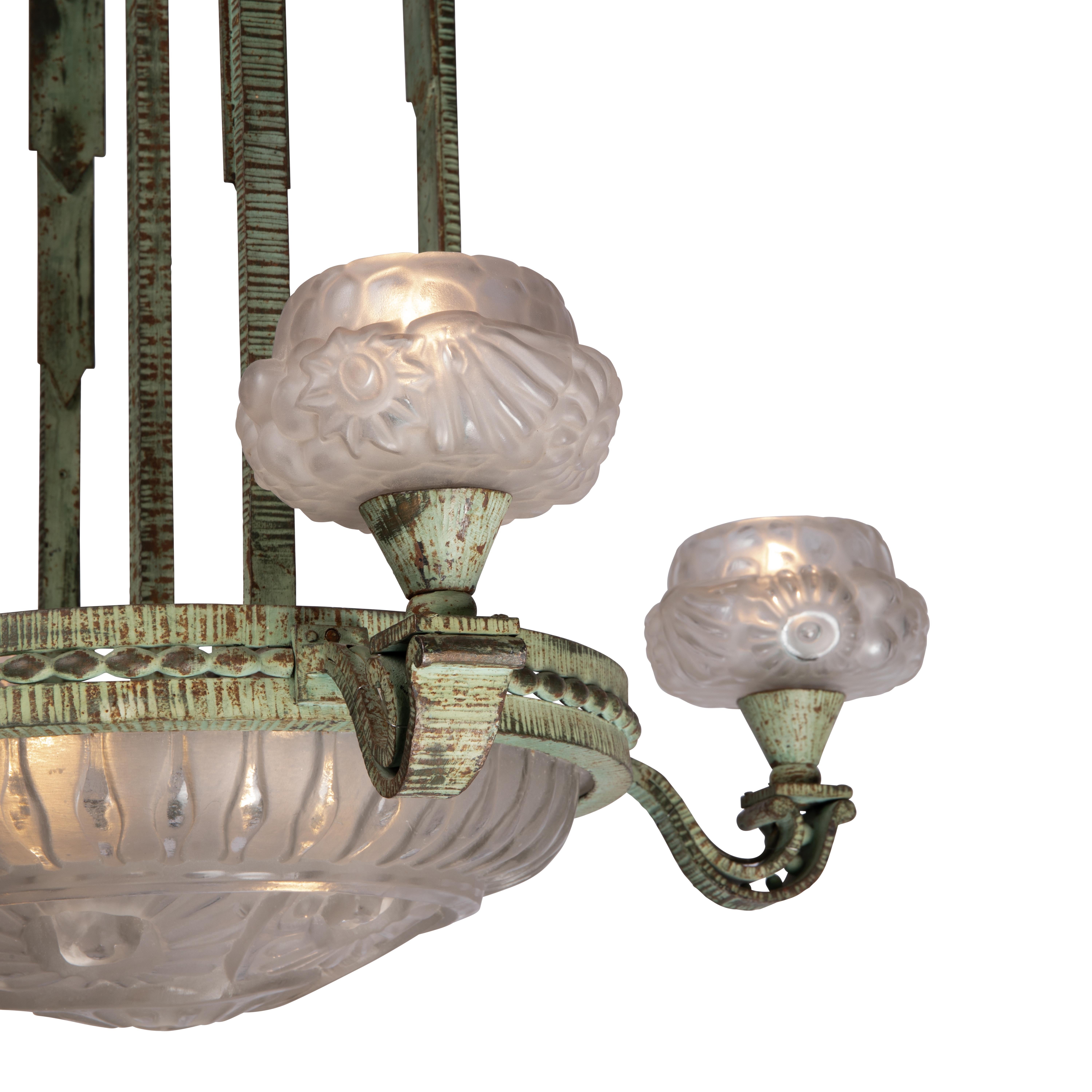 French Paul Kiss, Genet&Michon, Large Art Deco Chandelier, Cast Iron, Molded Glass 1925 For Sale