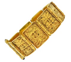 Paul Lantuch 18 Karat Yellow Gold Grotesque Mask Relief Panel Link Bracelet