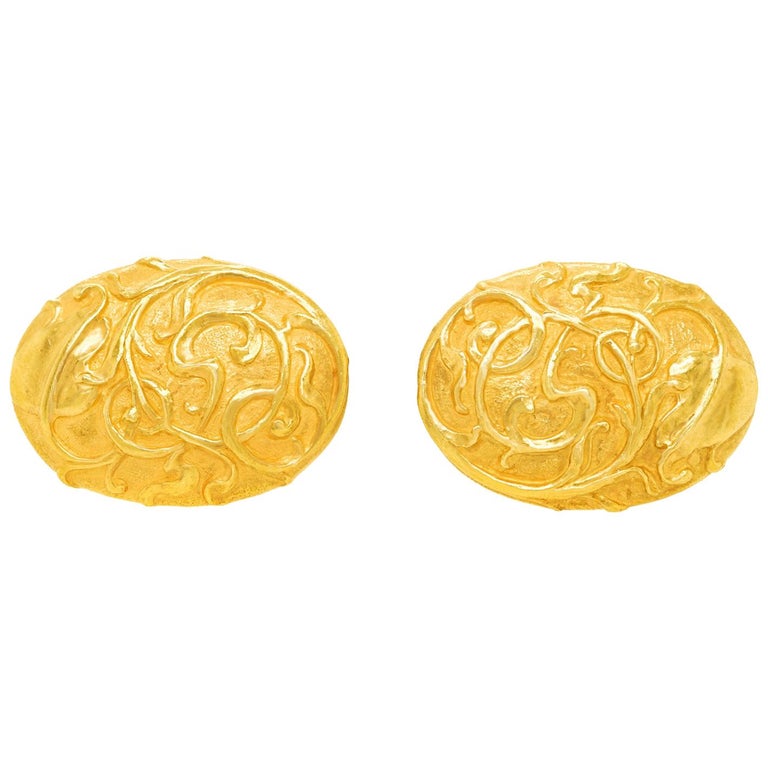 Paul Lantuch Renaissance Revival Gold Cufflinks at 1stDibs