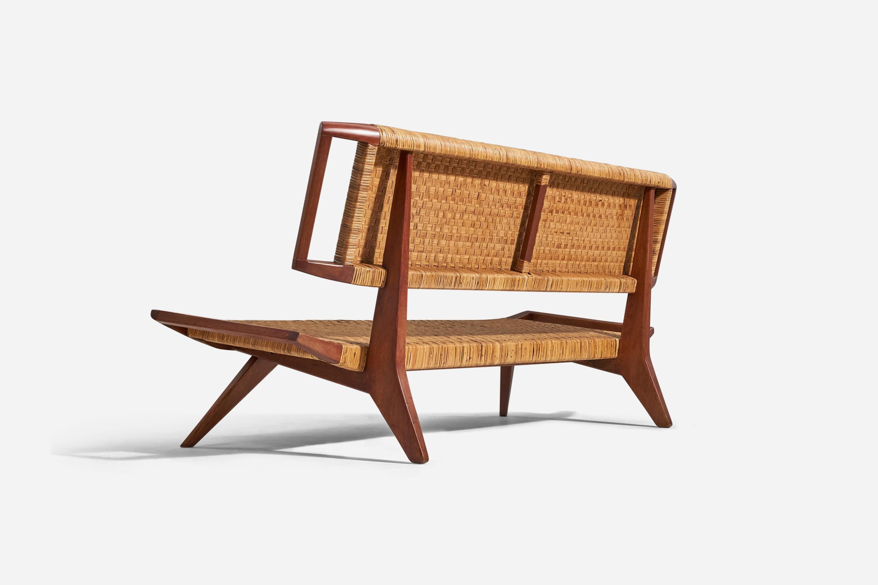 Paul László, Bench, Mahogany, Rattan, Glenn of California, USA, 1950s In Good Condition In High Point, NC