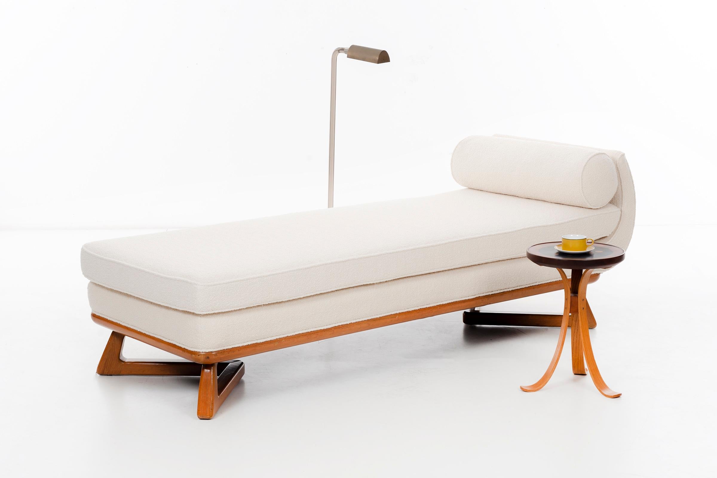 Paul Laszlo Chaise 2