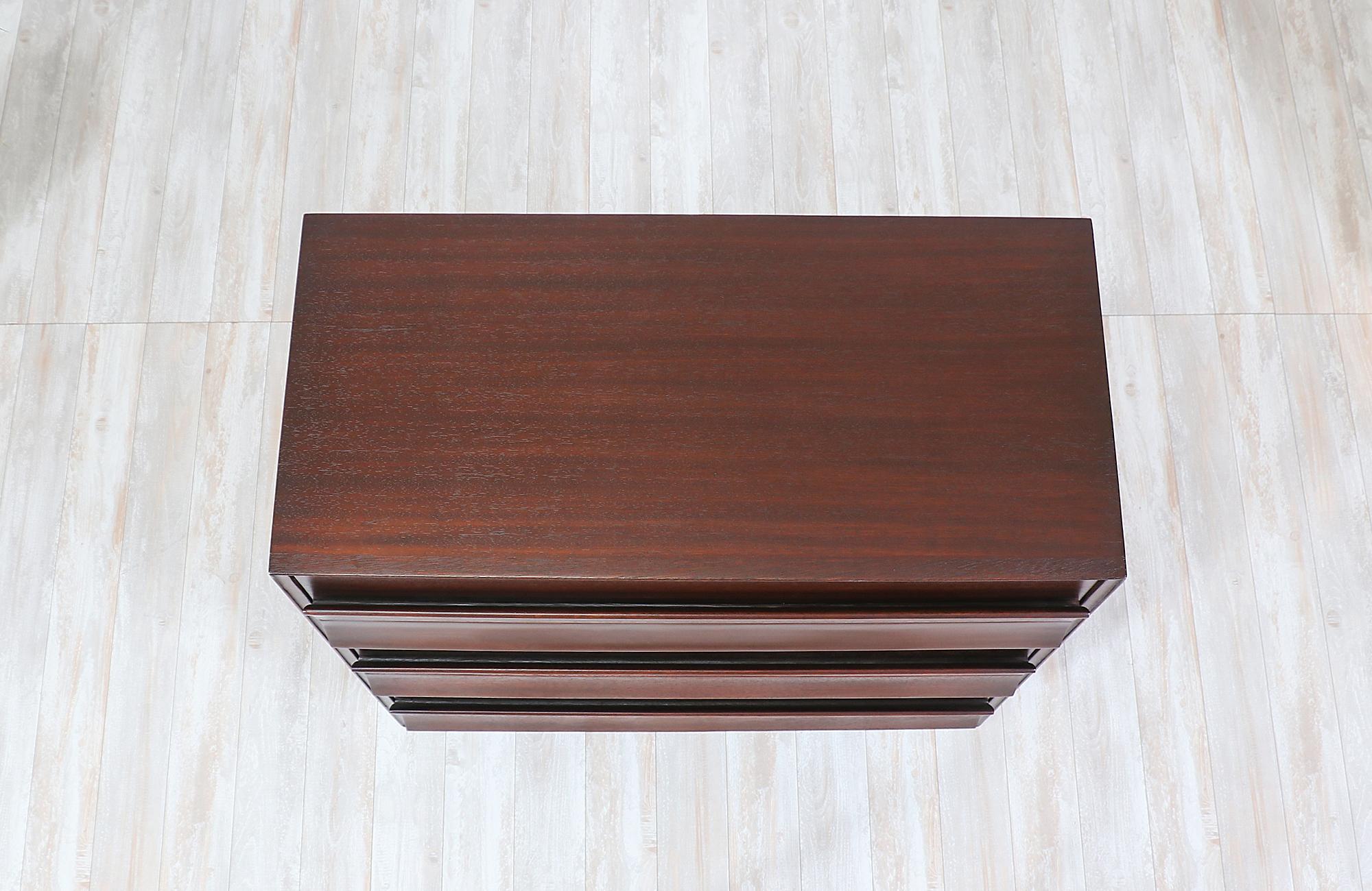 Paul Laszlo Chest of Drawers for Brown Saltman In Excellent Condition In Los Angeles, CA